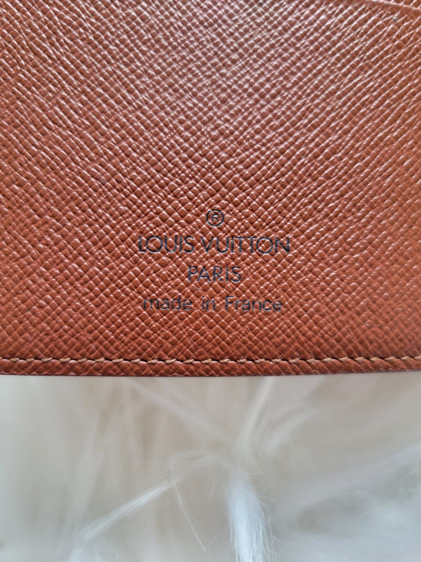 Louis Vuitton Monogram Medium Ring MM Agenda