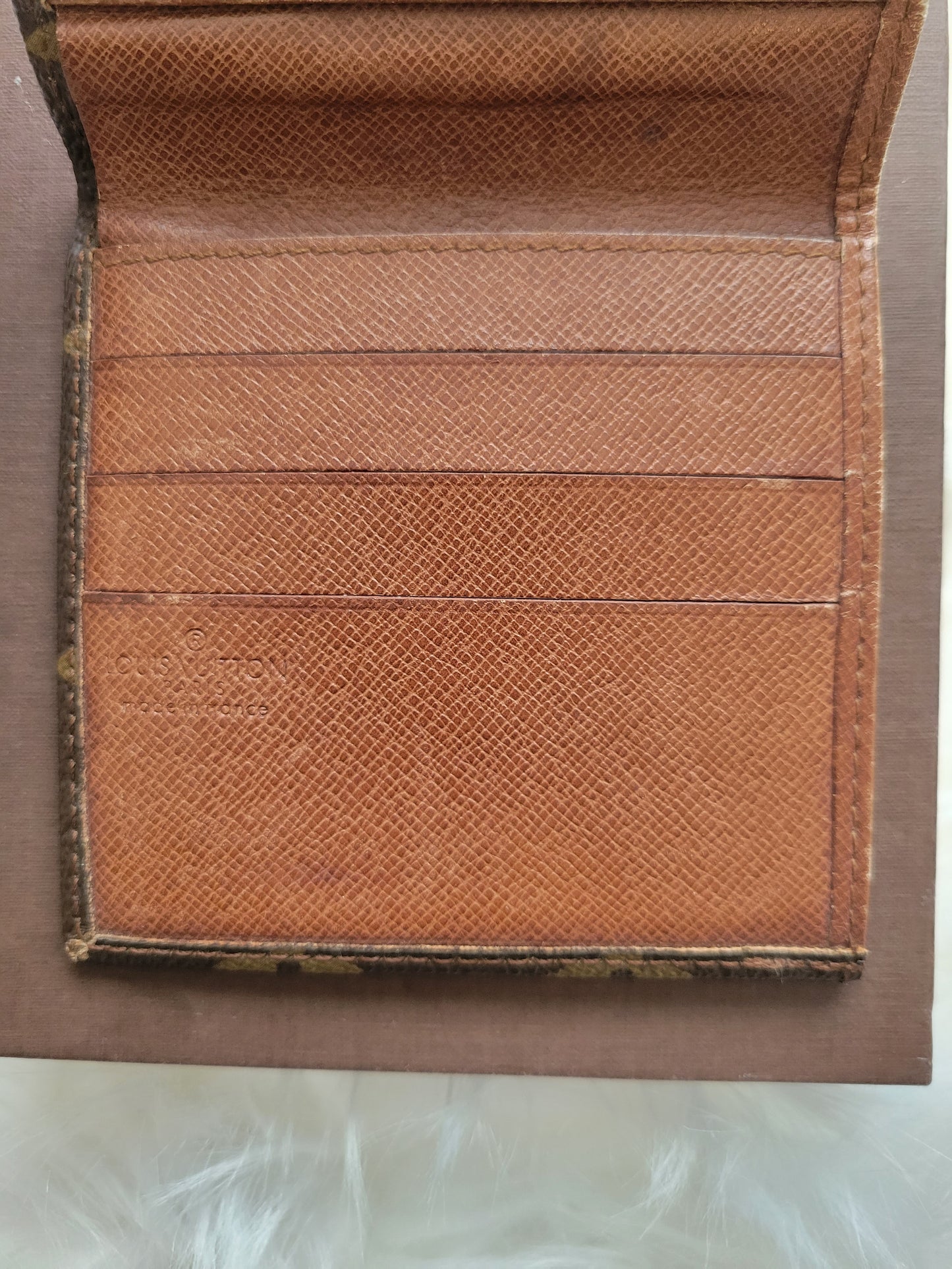 Louis Vuitton Monogram Men's Slim Compact Wallet
