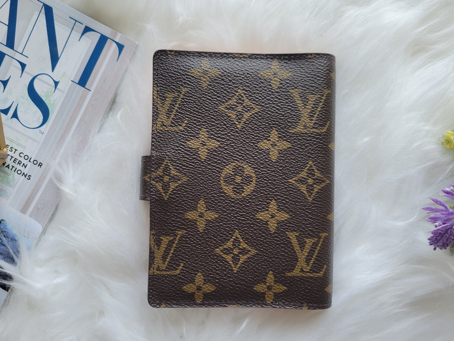 RARE Louis Vuitton Koala Pink Monogram Small Ring Agenda PM Passport Wallet