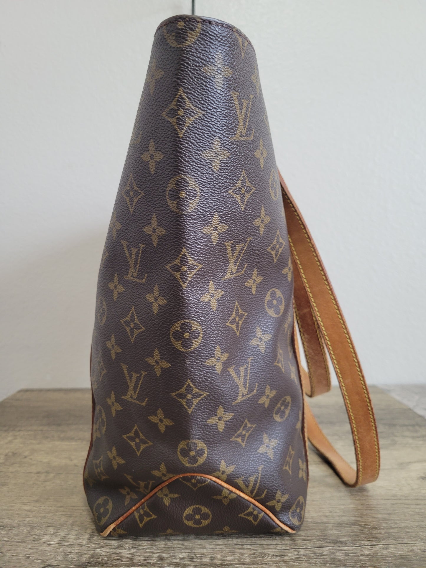 Louis Vuitton Sac Shopping MM Monogram Canvas Tote Bag