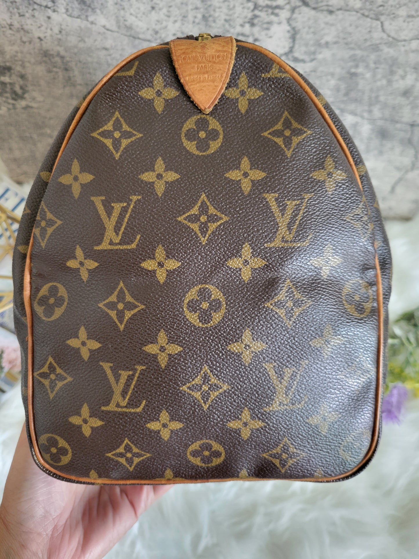 Louis Vuitton Monogram Speedy 35