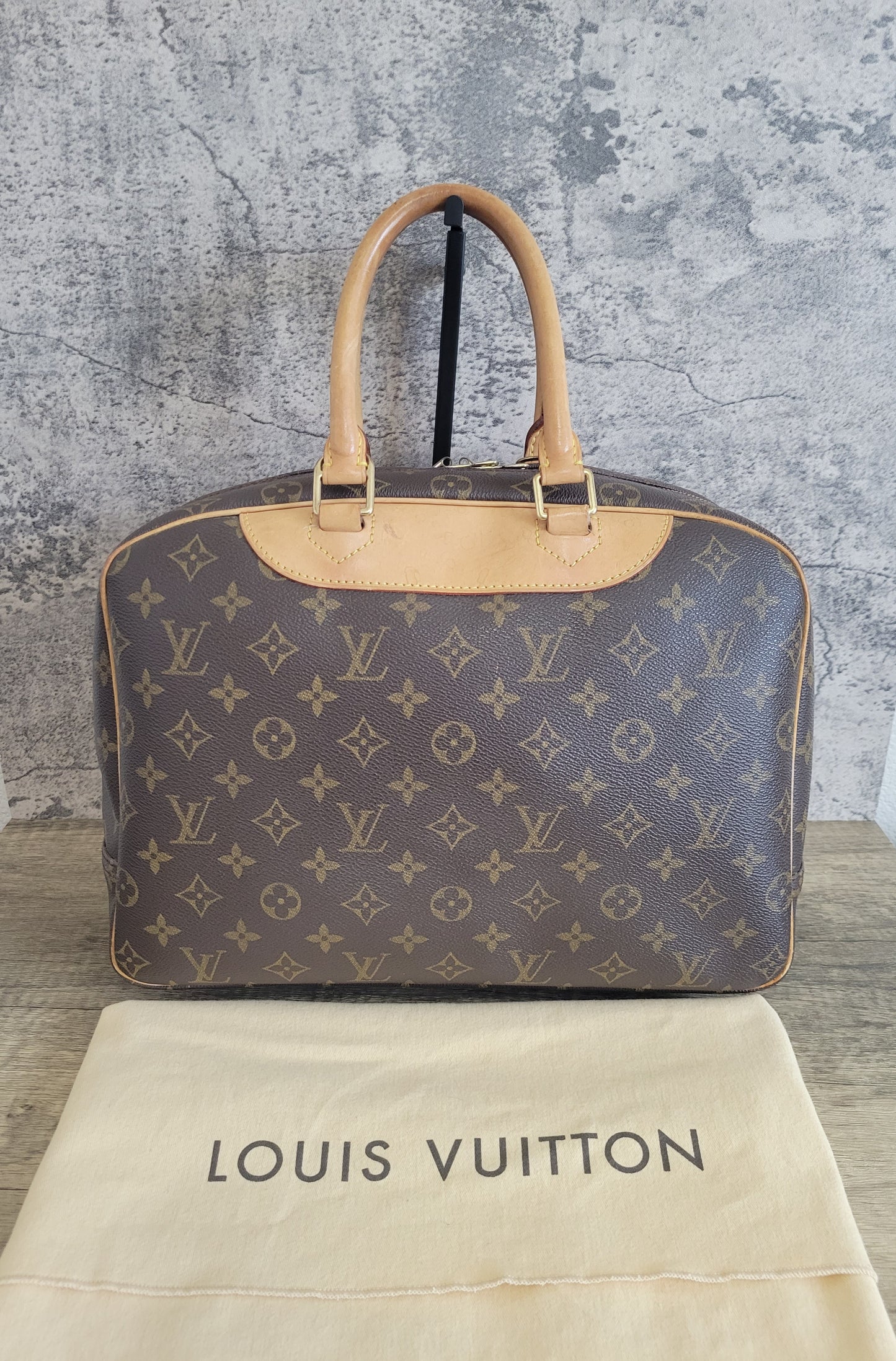 Louis Vuitton Monogram Deauville Handbag