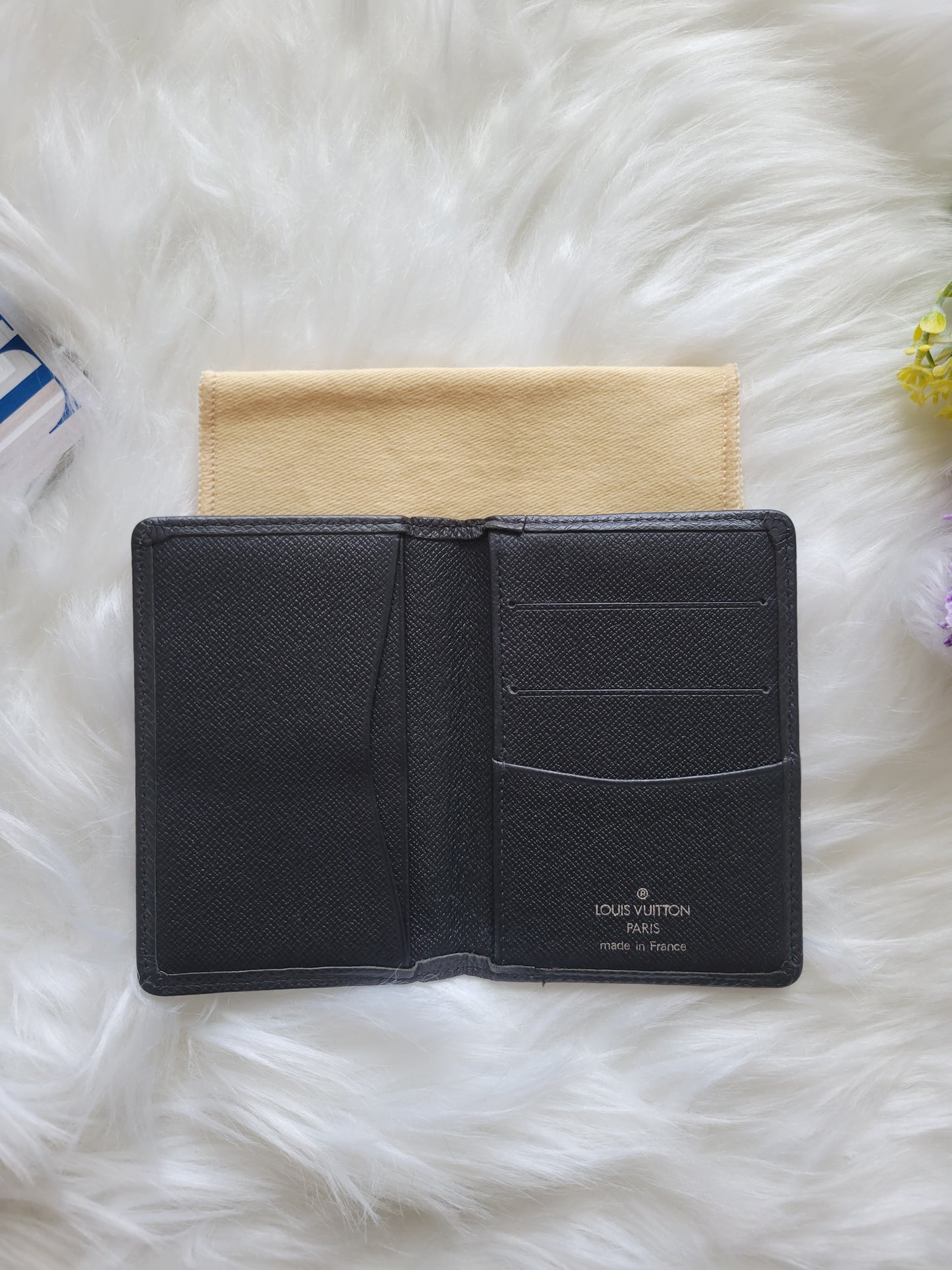 Louis Vuitton Taiga Leather Pocket Organizer