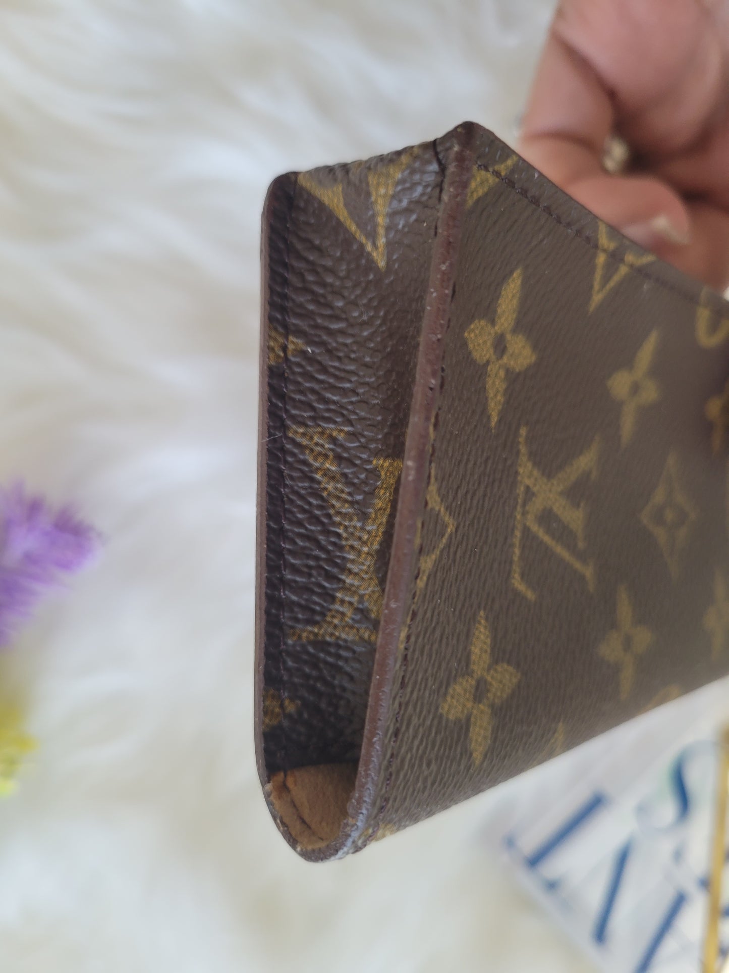LIKE NEW Unisex Louis Vuitton Monogram Glasses / Sunglasses Case