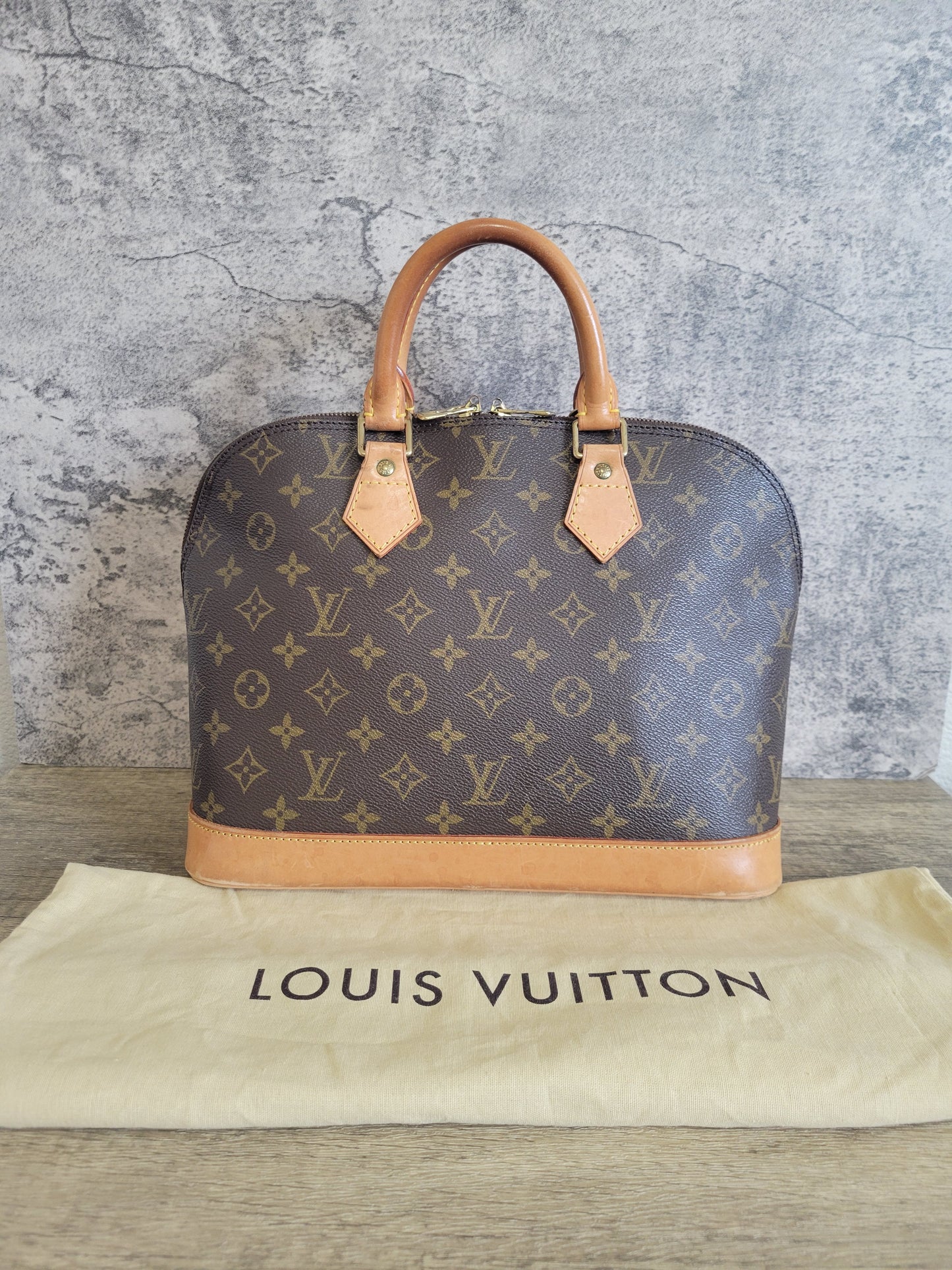 Louis Vuitton Monogram Alma PM