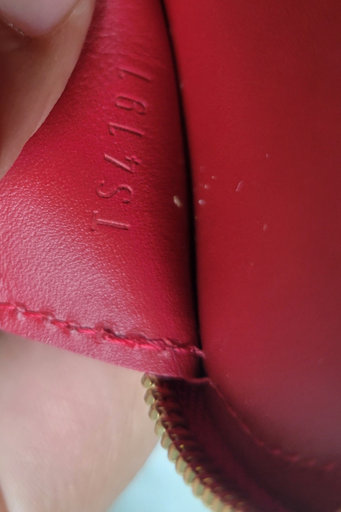 Louis Vuitton Limited Edition Rayures Heart Coin Purse