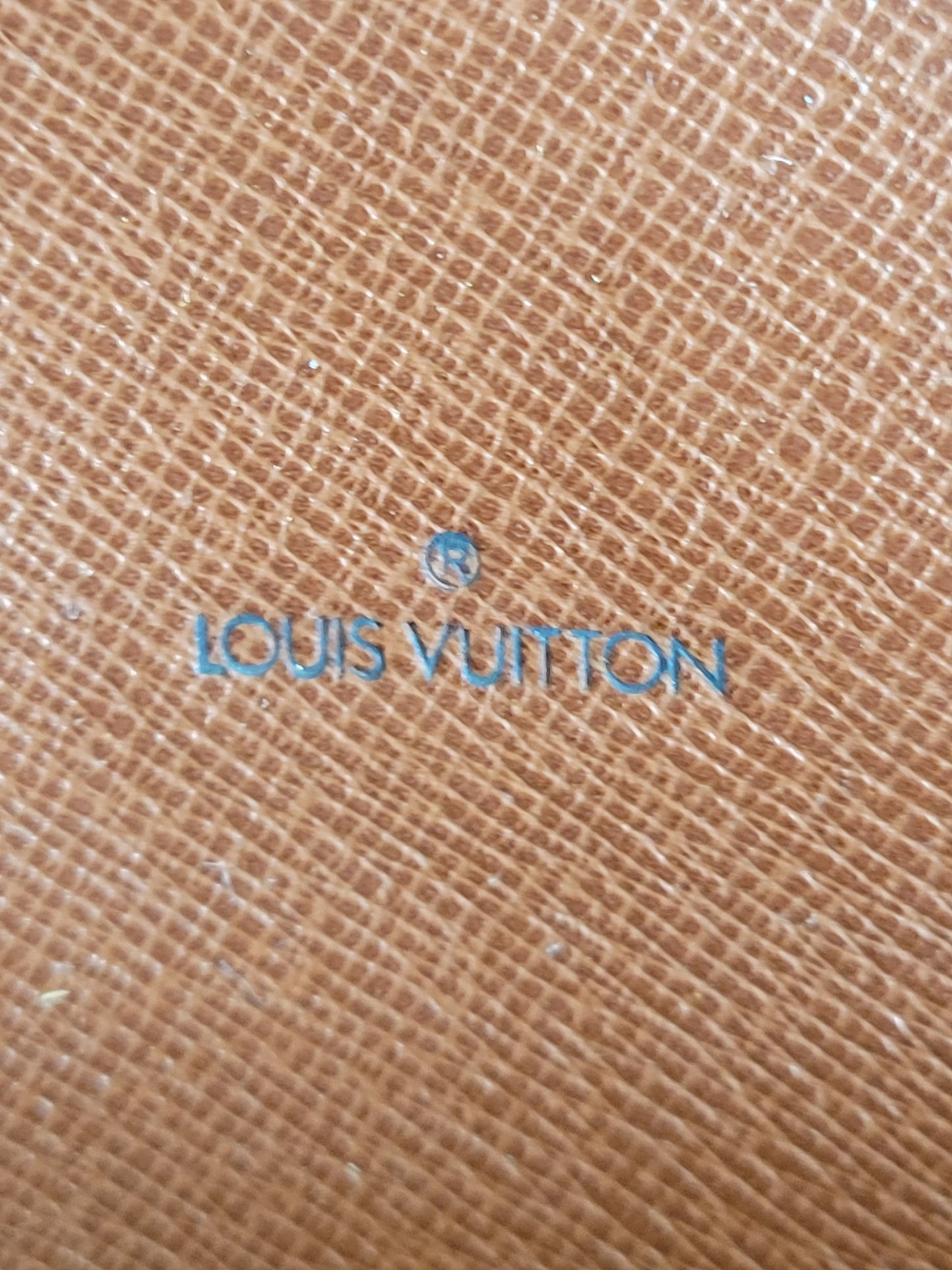 Louis Vuitton Senaeur Porte Document Holder