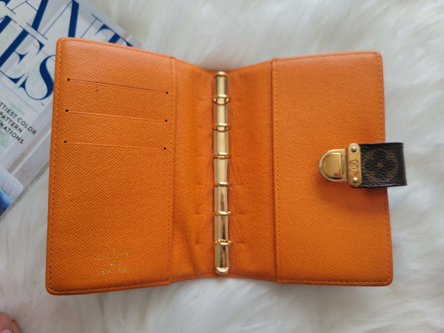 RARE Louis Vuitton Koala Orange Monogram Small Ring Agenda PM Passport Wallet