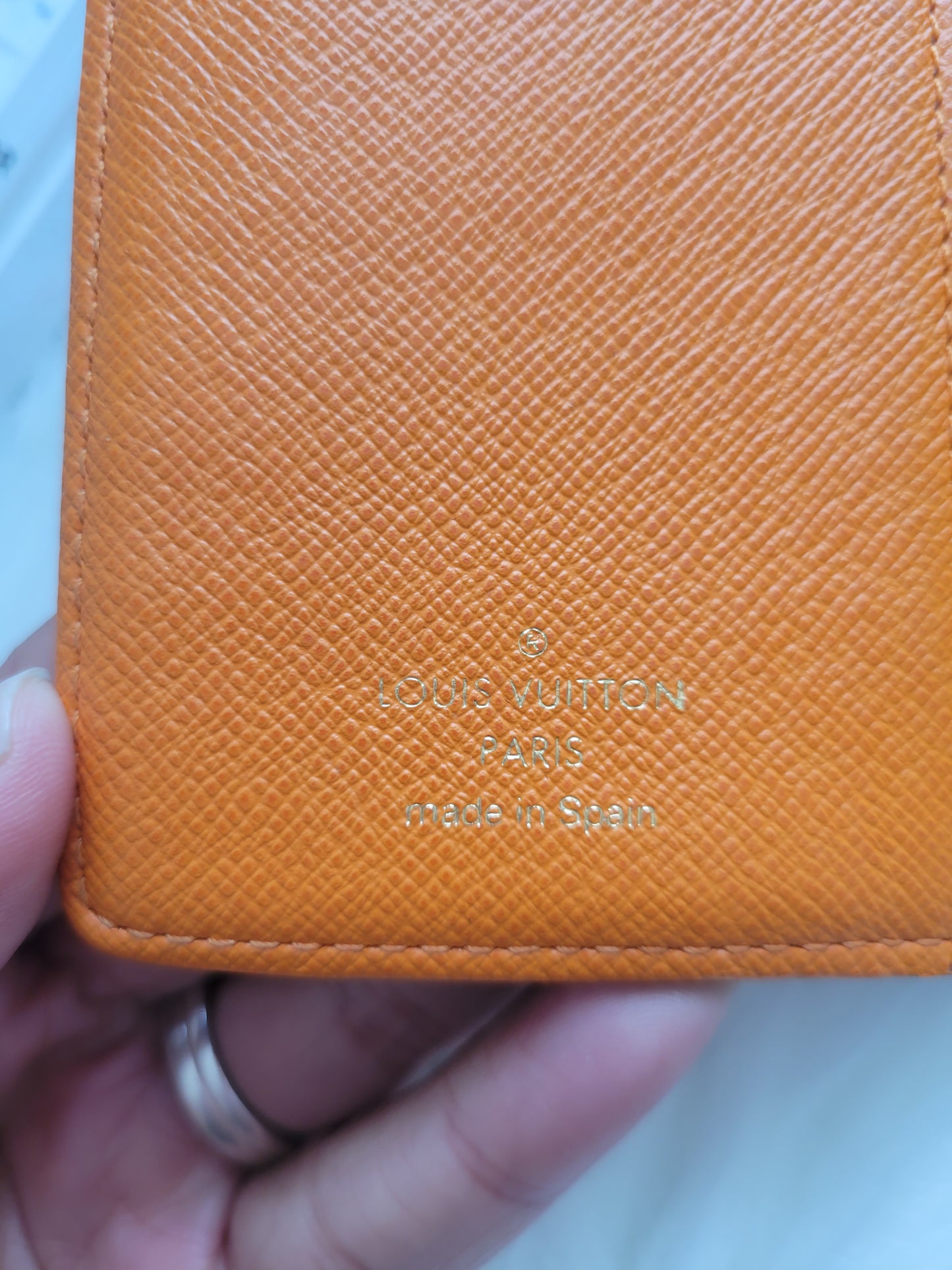 RARE Louis Vuitton Koala Orange Monogram Small Ring Agenda PM Passport Wallet