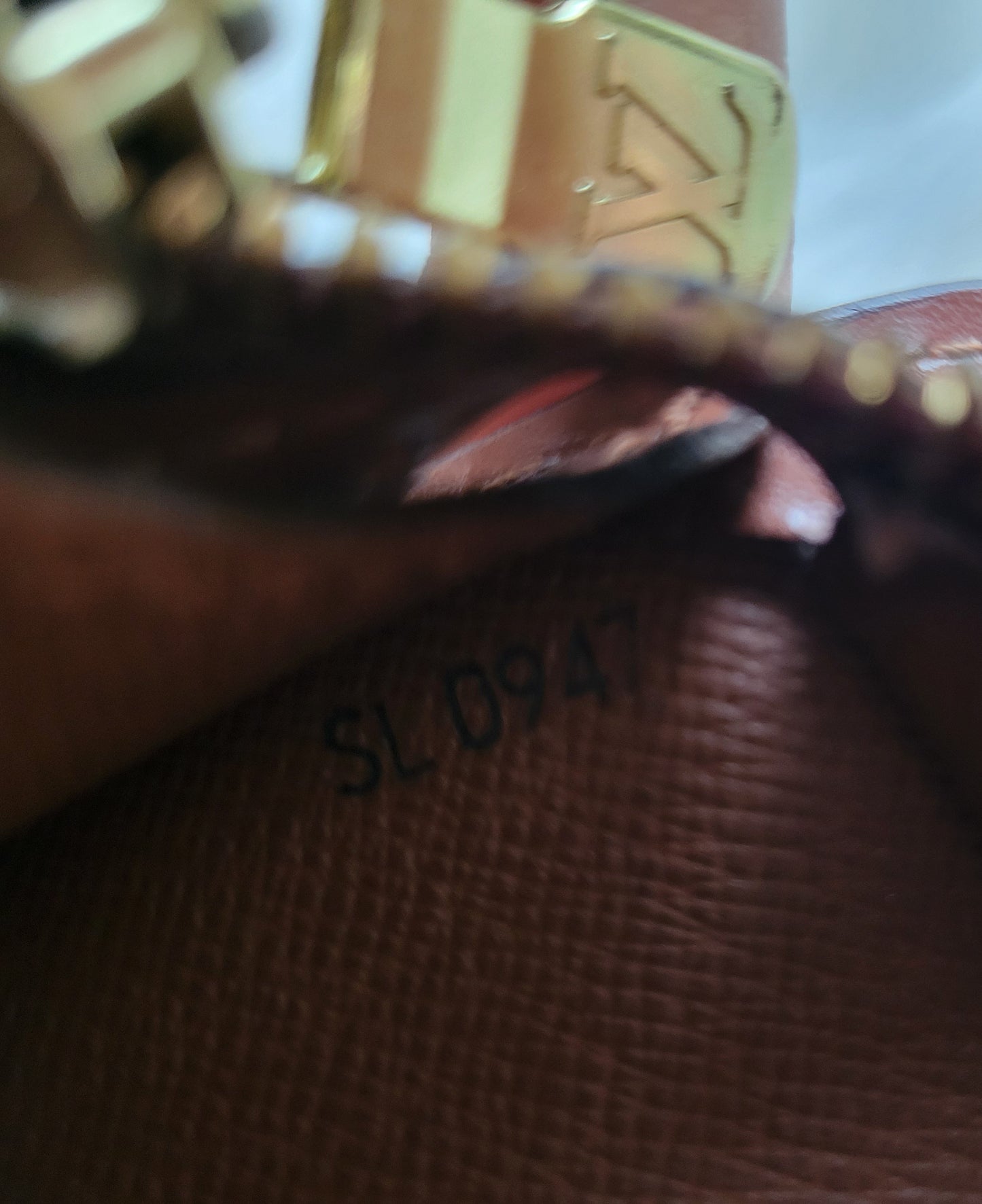 Louis Vuitton Pochette Homme Clutch