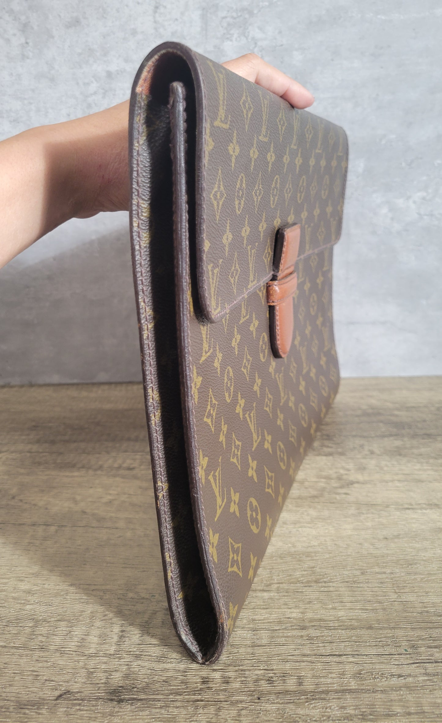 RESERVED LISTING Louis Vuitton Vintage Monogram Poche Ministre Document Holder