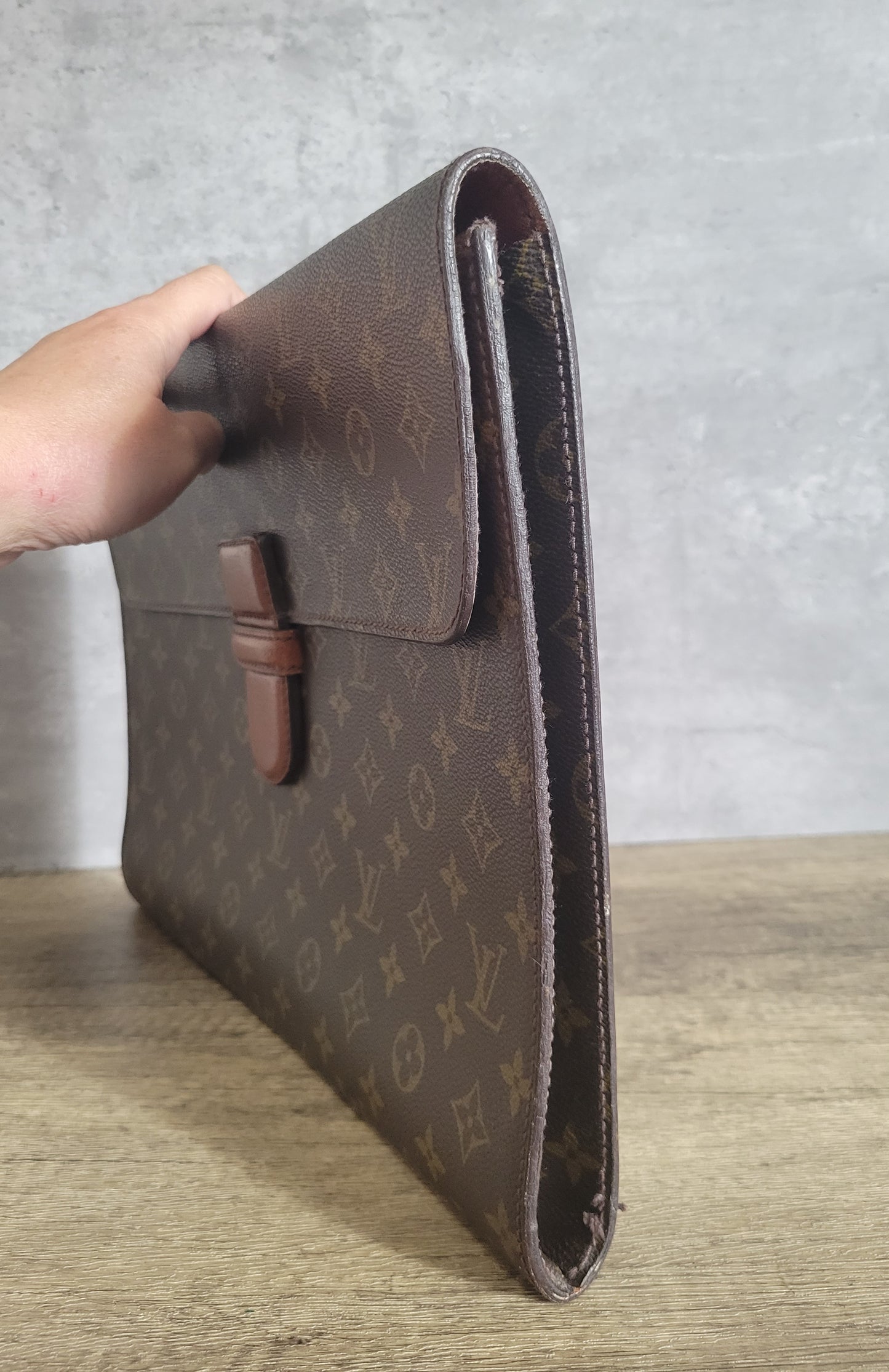 RESERVED LISTING Louis Vuitton Vintage Monogram Poche Ministre Document Holder