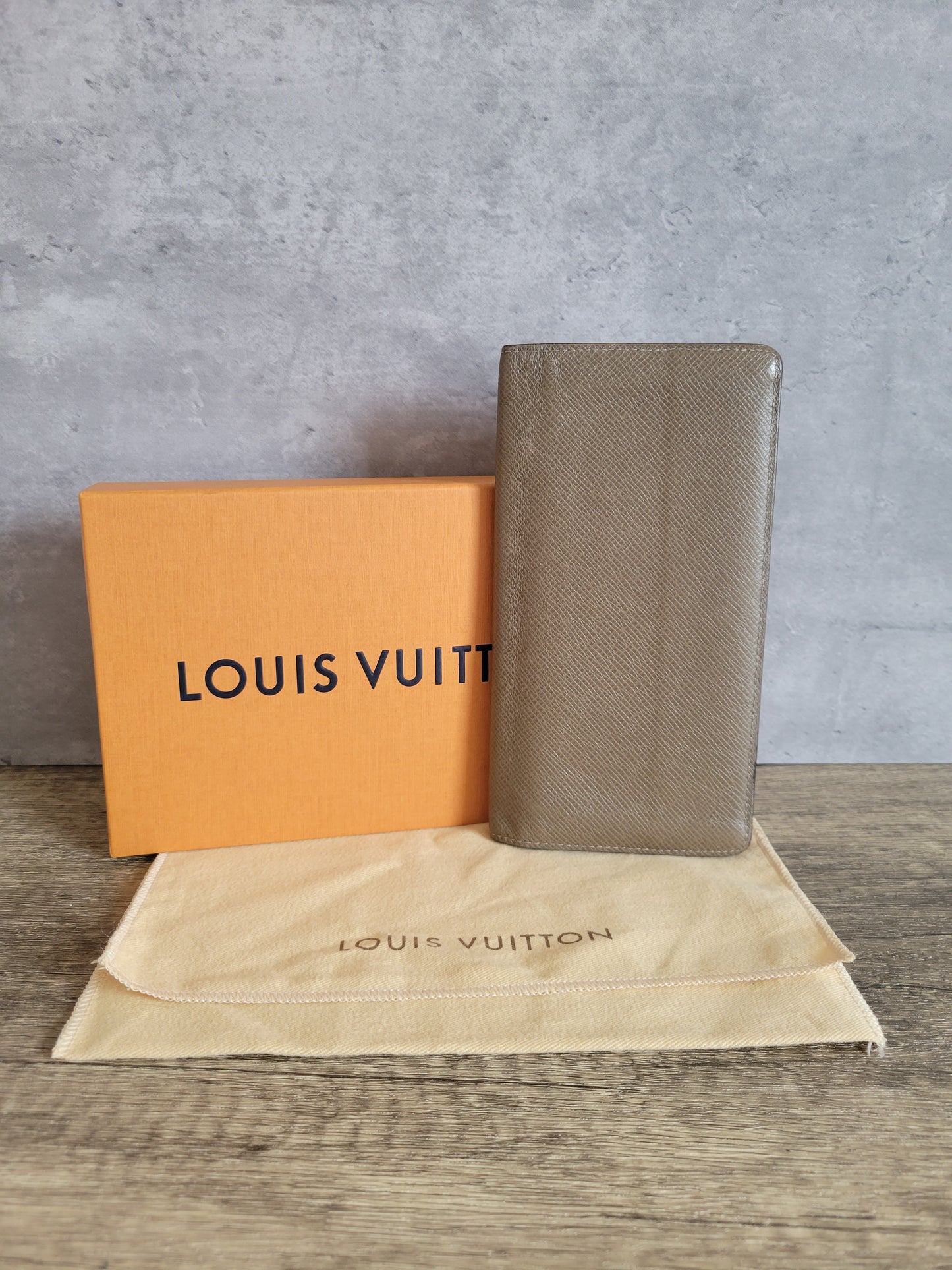 Louis Vuitton Taiga Leather Brazza Long Wallet