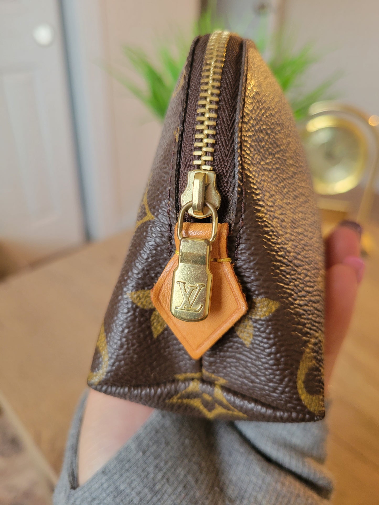 Louis Vuitton Monogram Pochette Cosmetic Bag Pouch