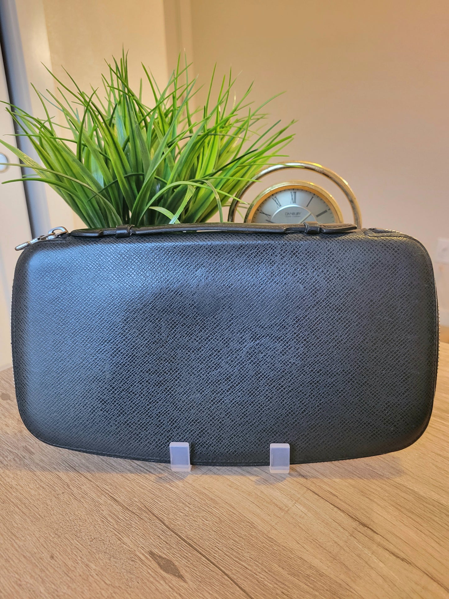 Louis Vuitton Taiga Atoll Travel Organizer