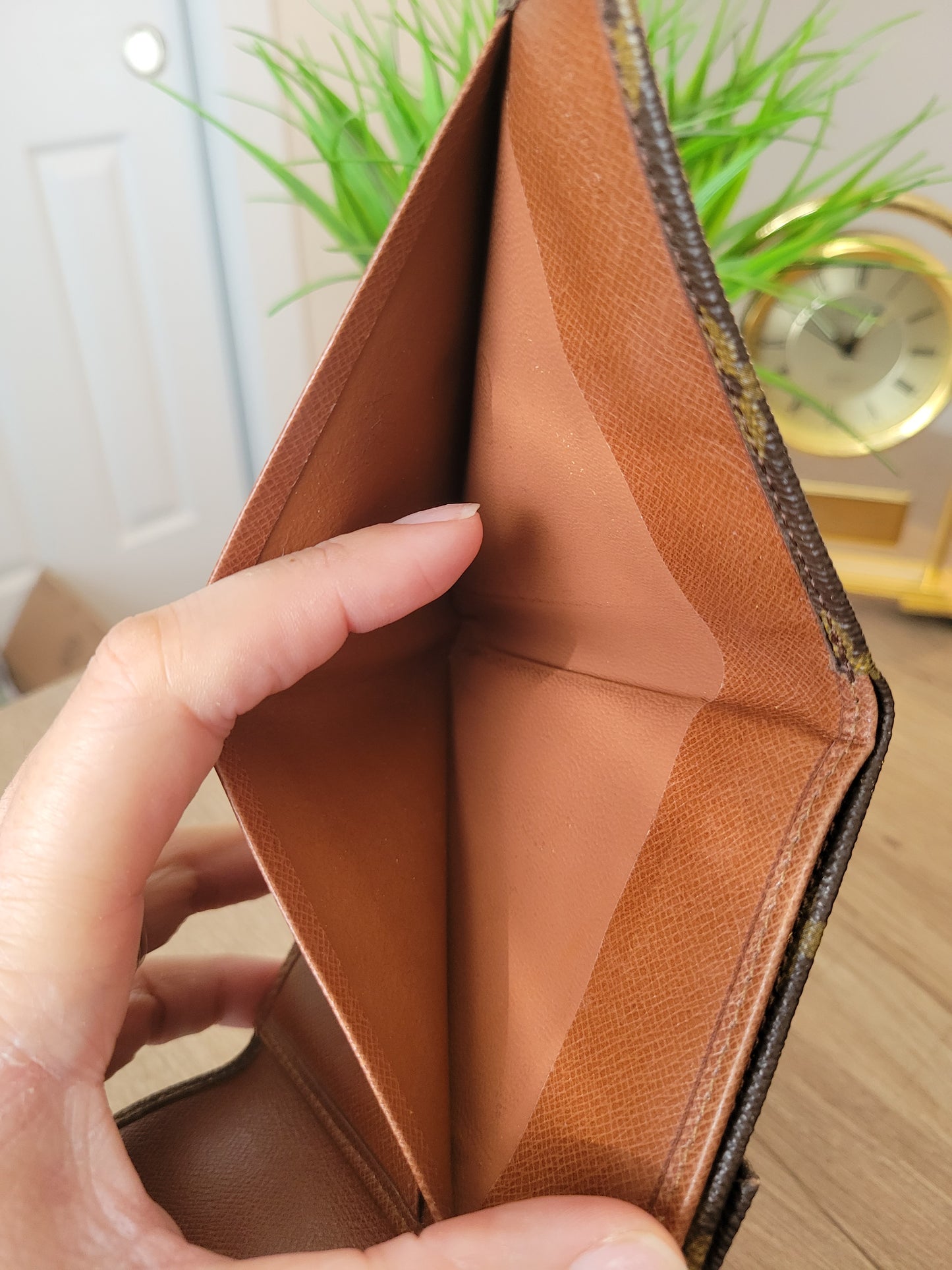 Vintage Louis Vuitton Monogram Portefeiulle Elise Trifold Wallet