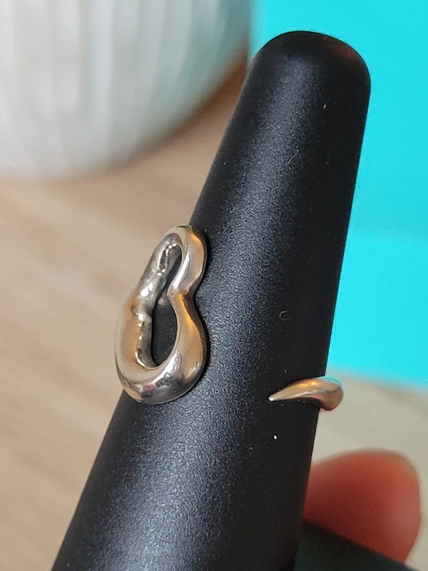 Tiffany & Co. Elsa Peretti Open Heart Ring Size 7/8