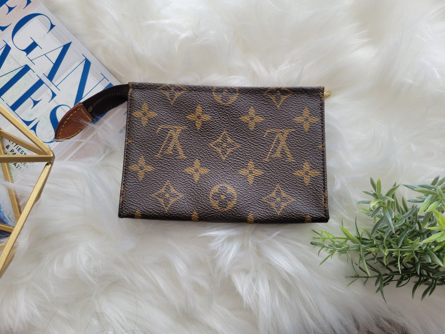 Louis Vuitton Monogram Toiletry 15 Pouch
