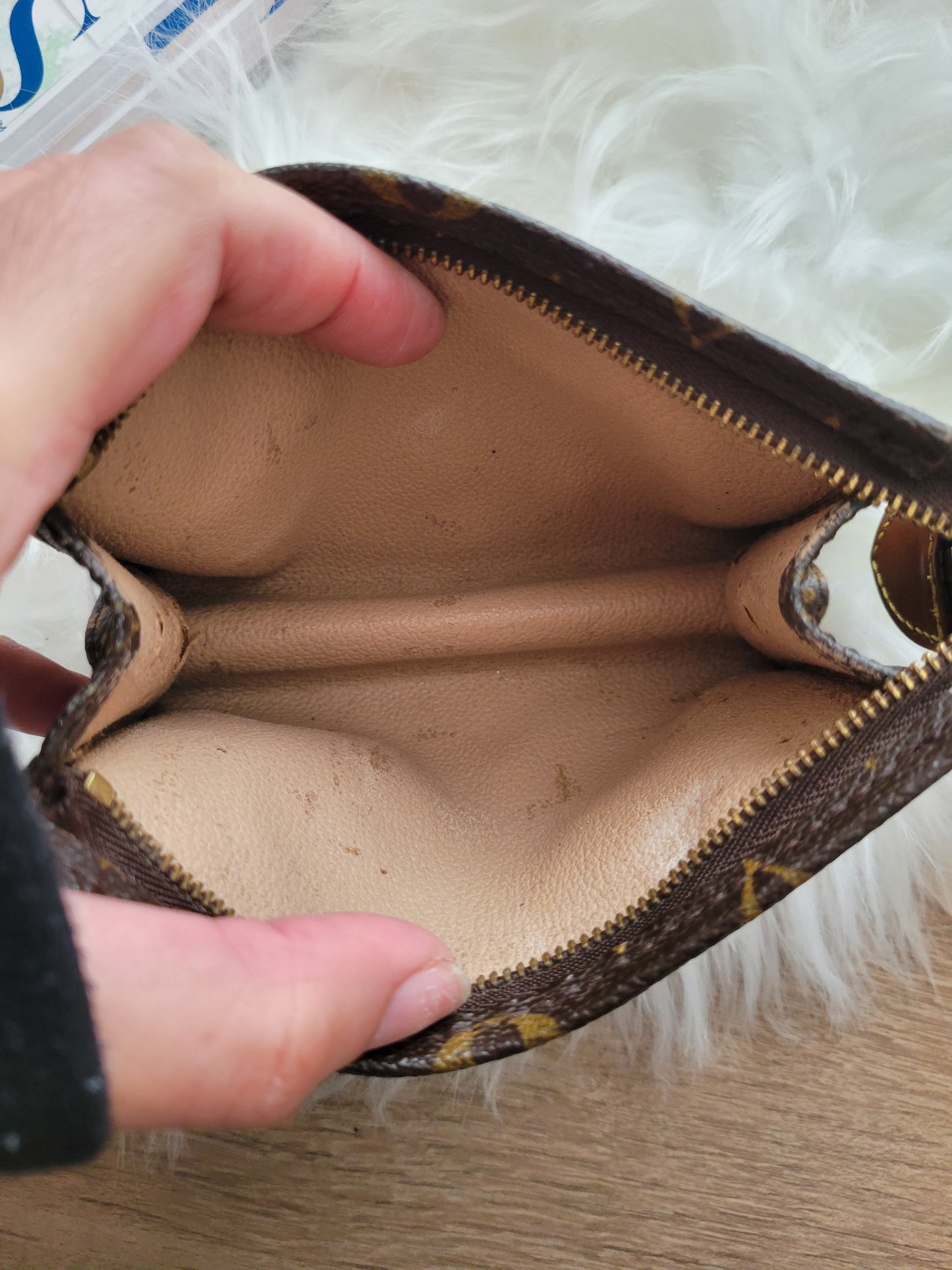 Louis Vuitton Monogram Toiletry 15 Pouch