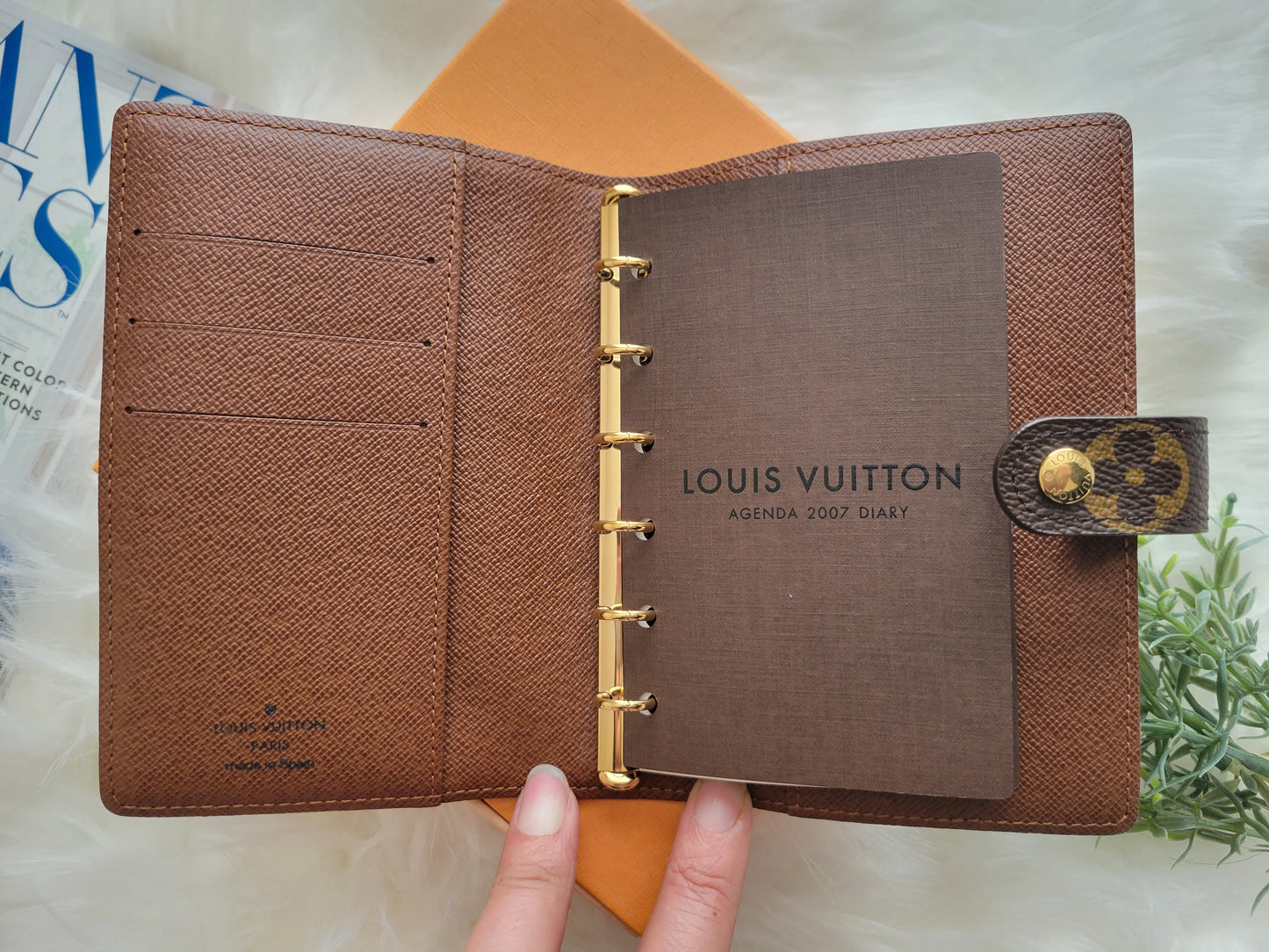 LIKE NEW Louis Vuitton Monogram Small Ring Agenda PM
