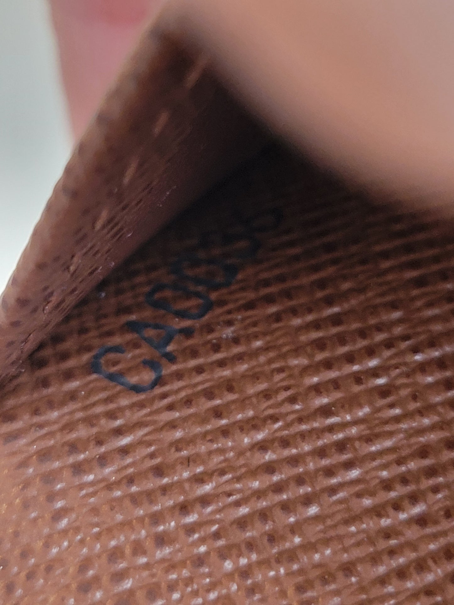 LIKE NEW Louis Vuitton Monogram Small Ring Agenda PM