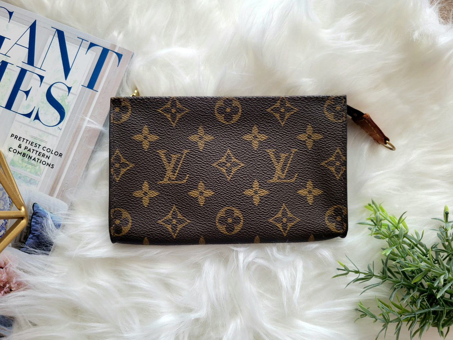 Louis Vuitton Bucket PM Pouch