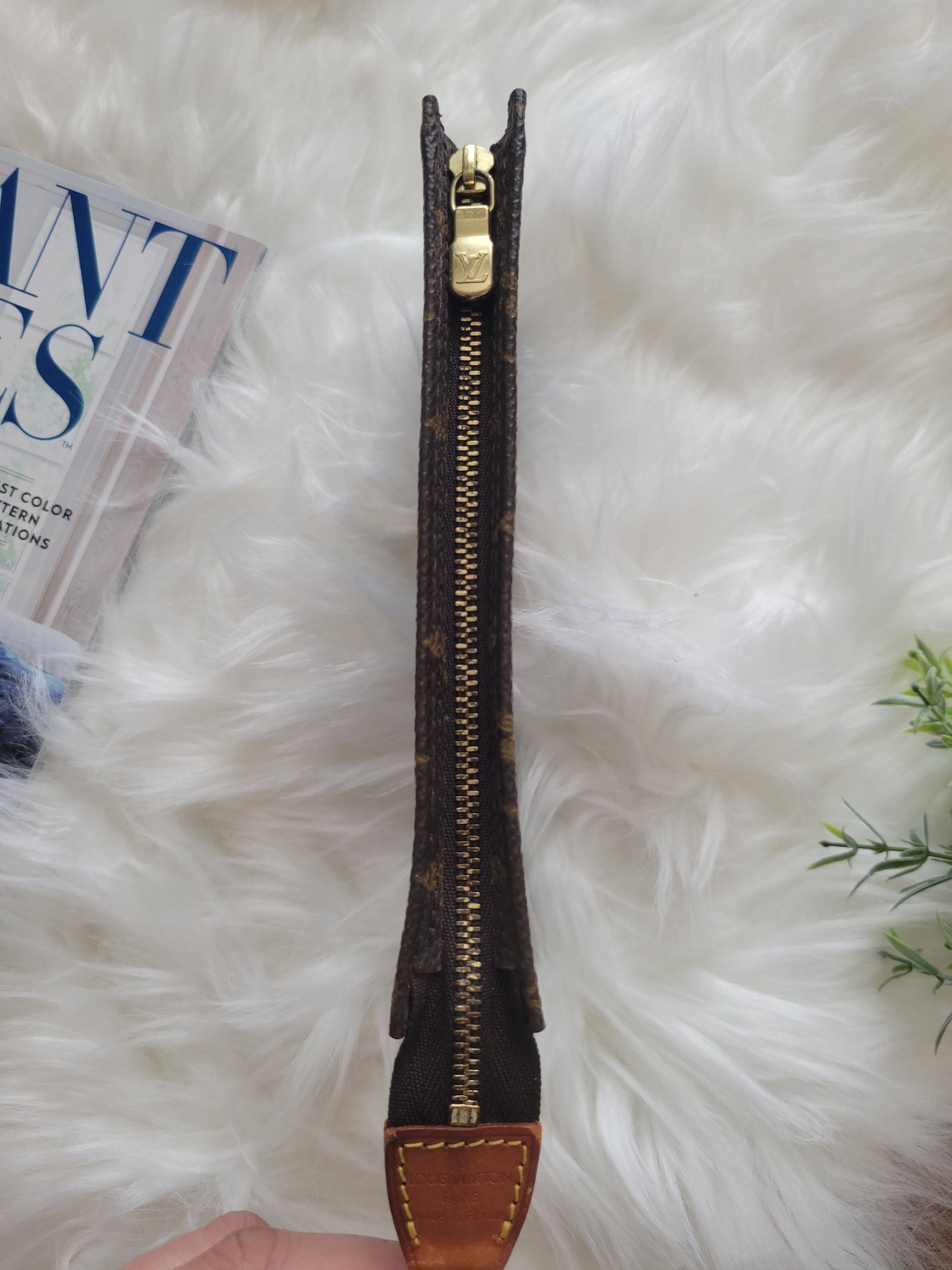 Louis Vuitton Bucket PM Pouch