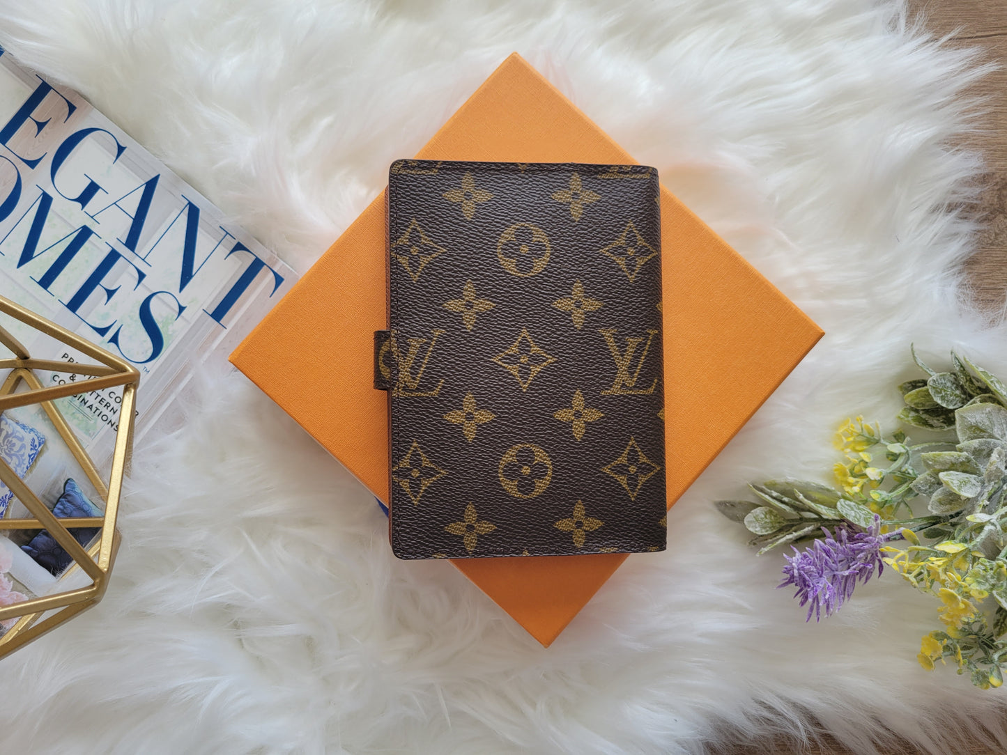 Like New Louis Vuitton Monogram Small Ring PM Agenda