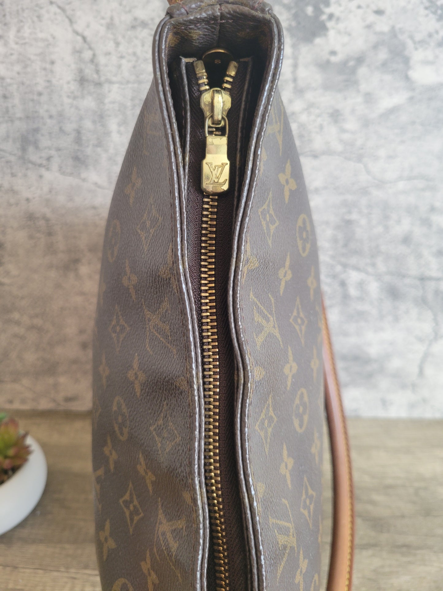 Louis Vuitton Looping GM Tote