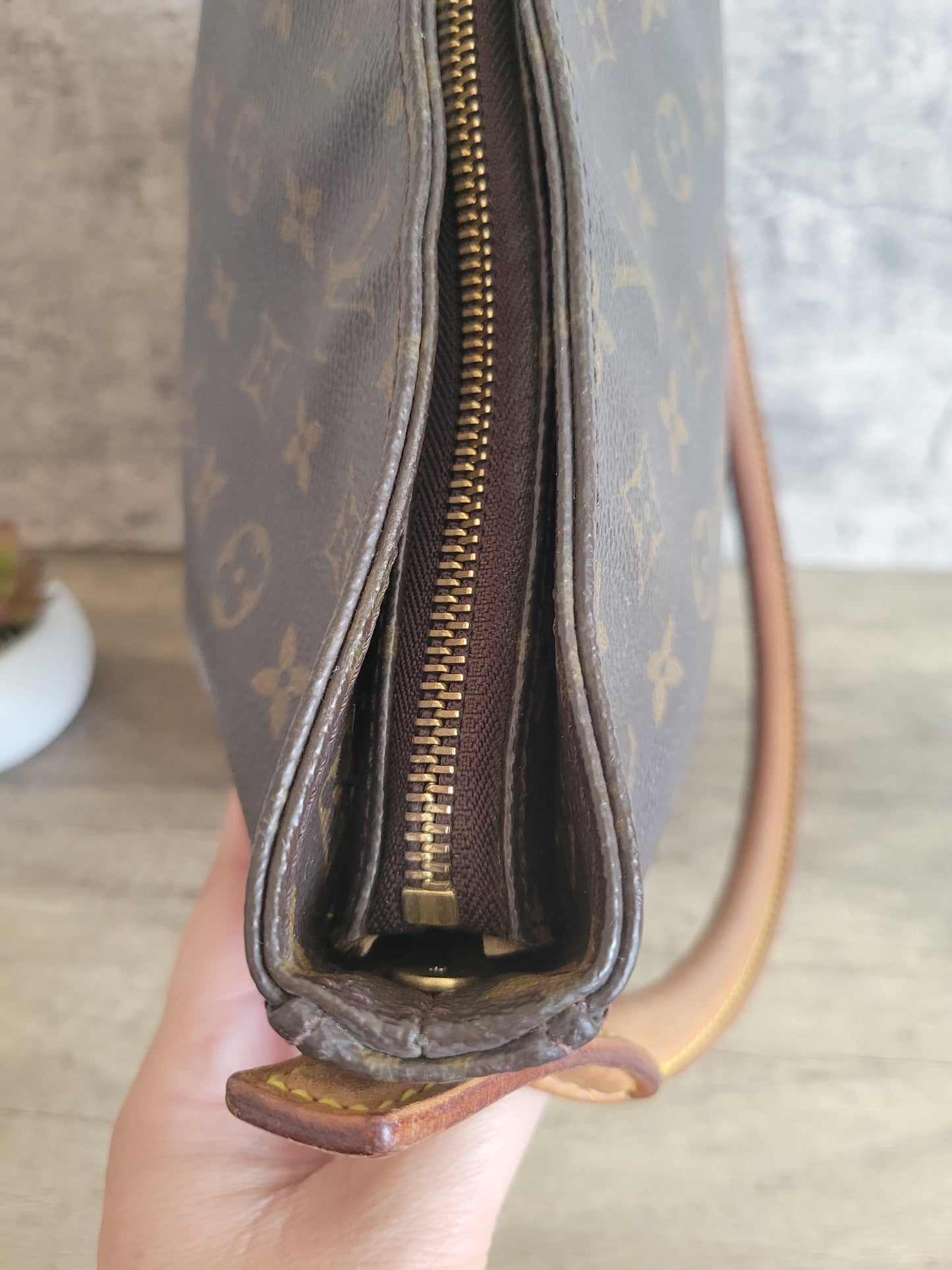 Louis Vuitton Looping GM Tote