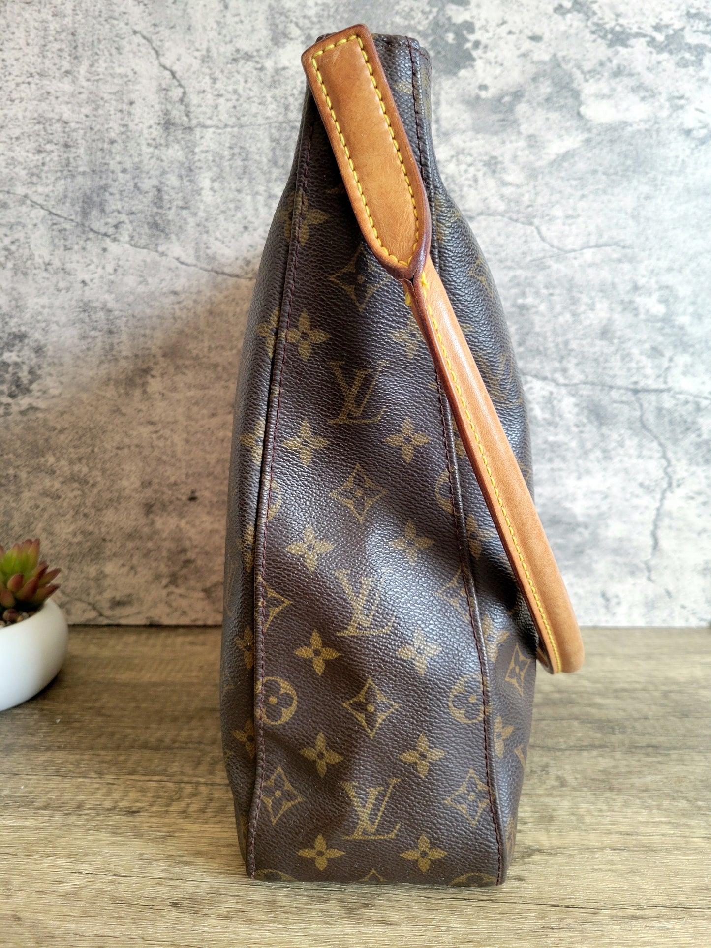 Louis Vuitton Looping GM Tote