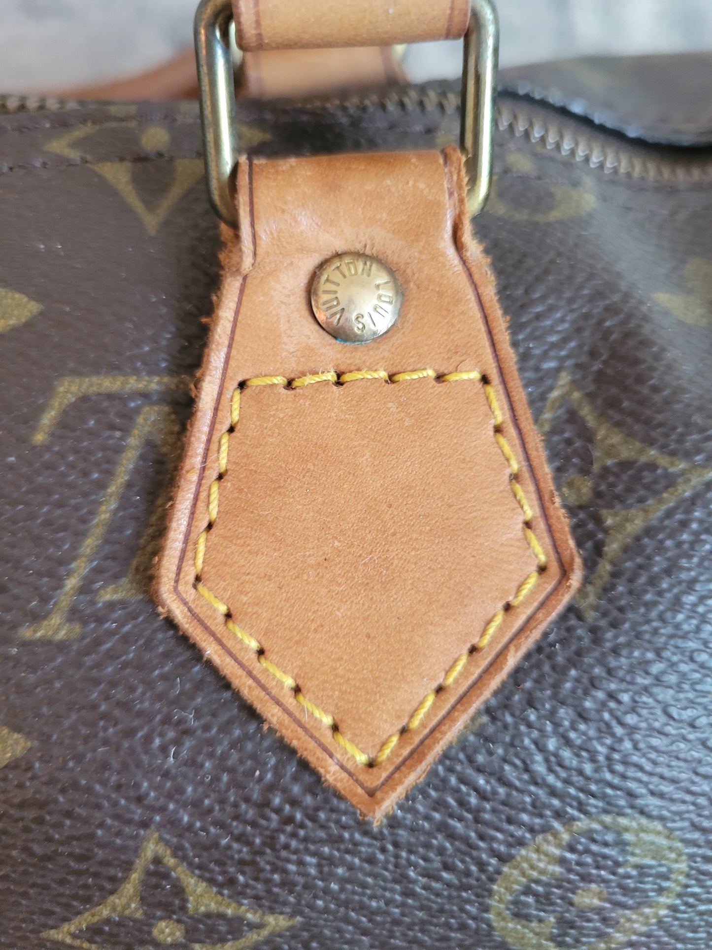 Louis Vuitton Monogram Speedy 35