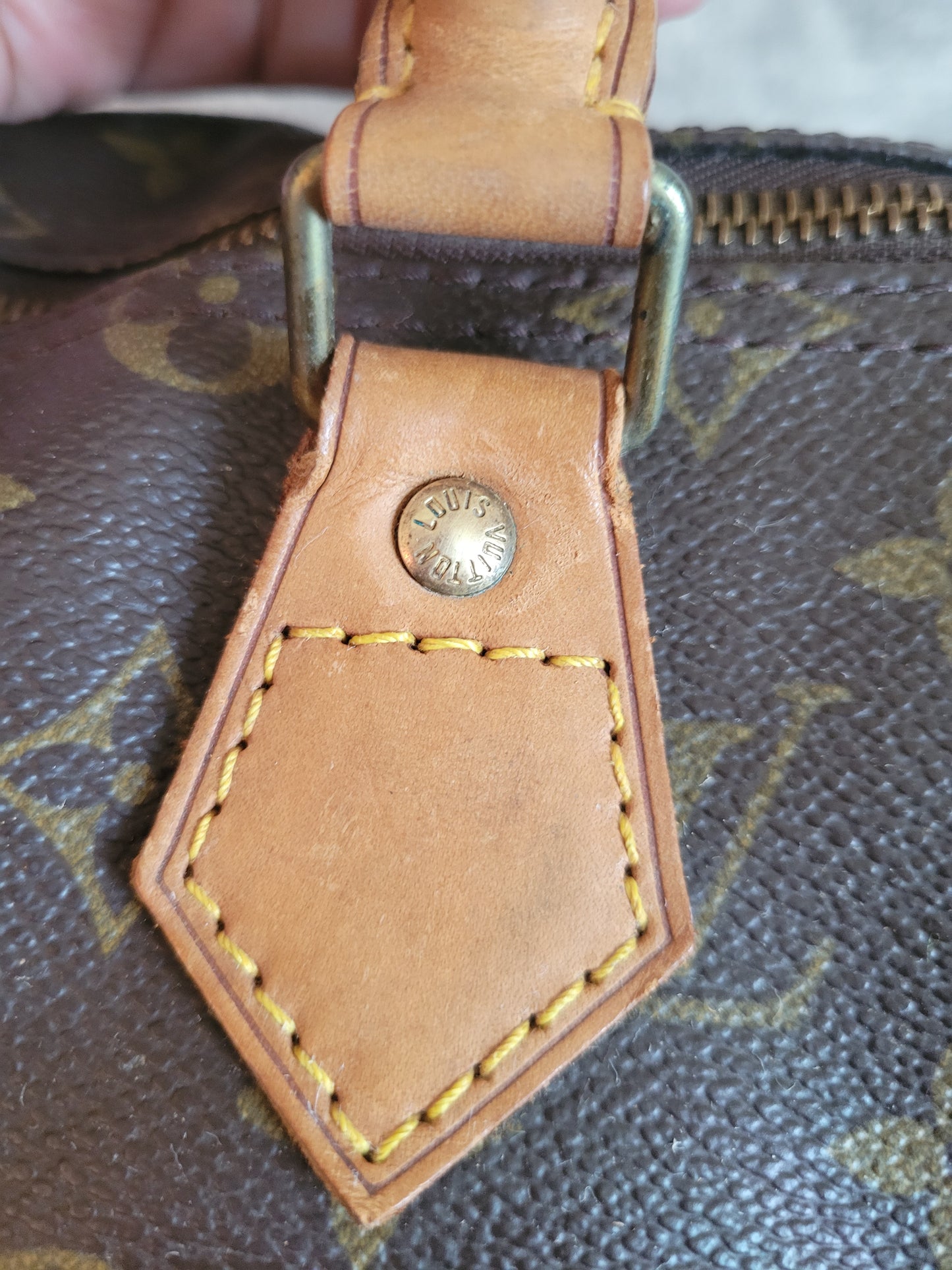 Louis Vuitton Monogram Speedy 35