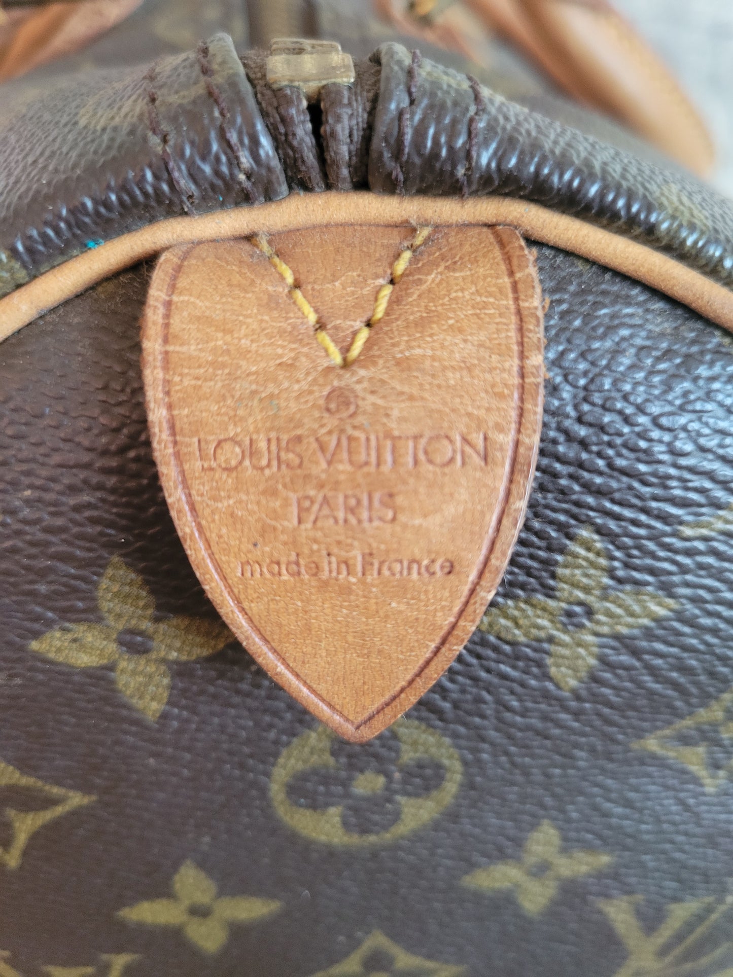 Louis Vuitton Monogram Speedy 35