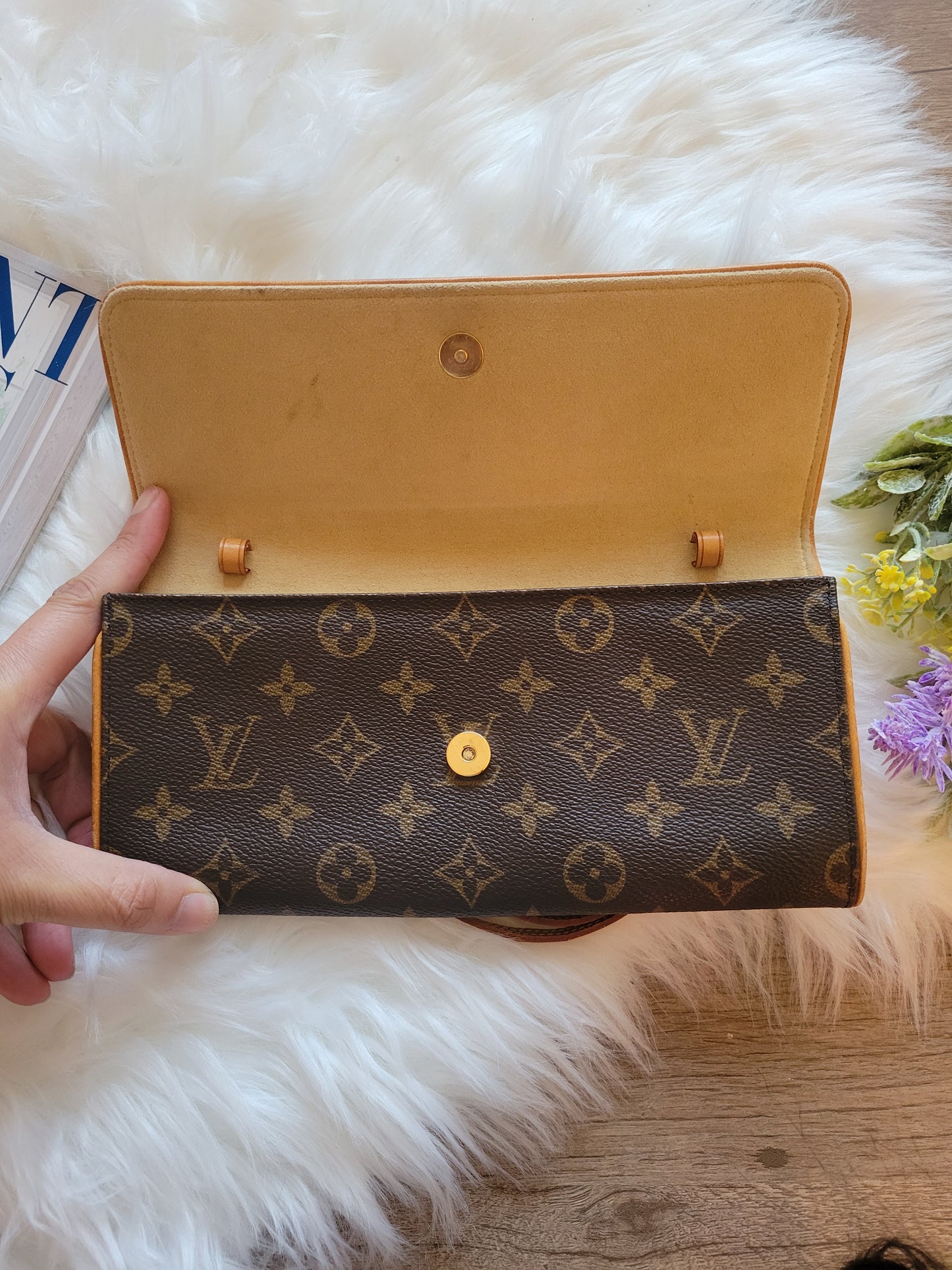 Louis Vuitton Pochette Twin GM Crossbody Shoulder Bag