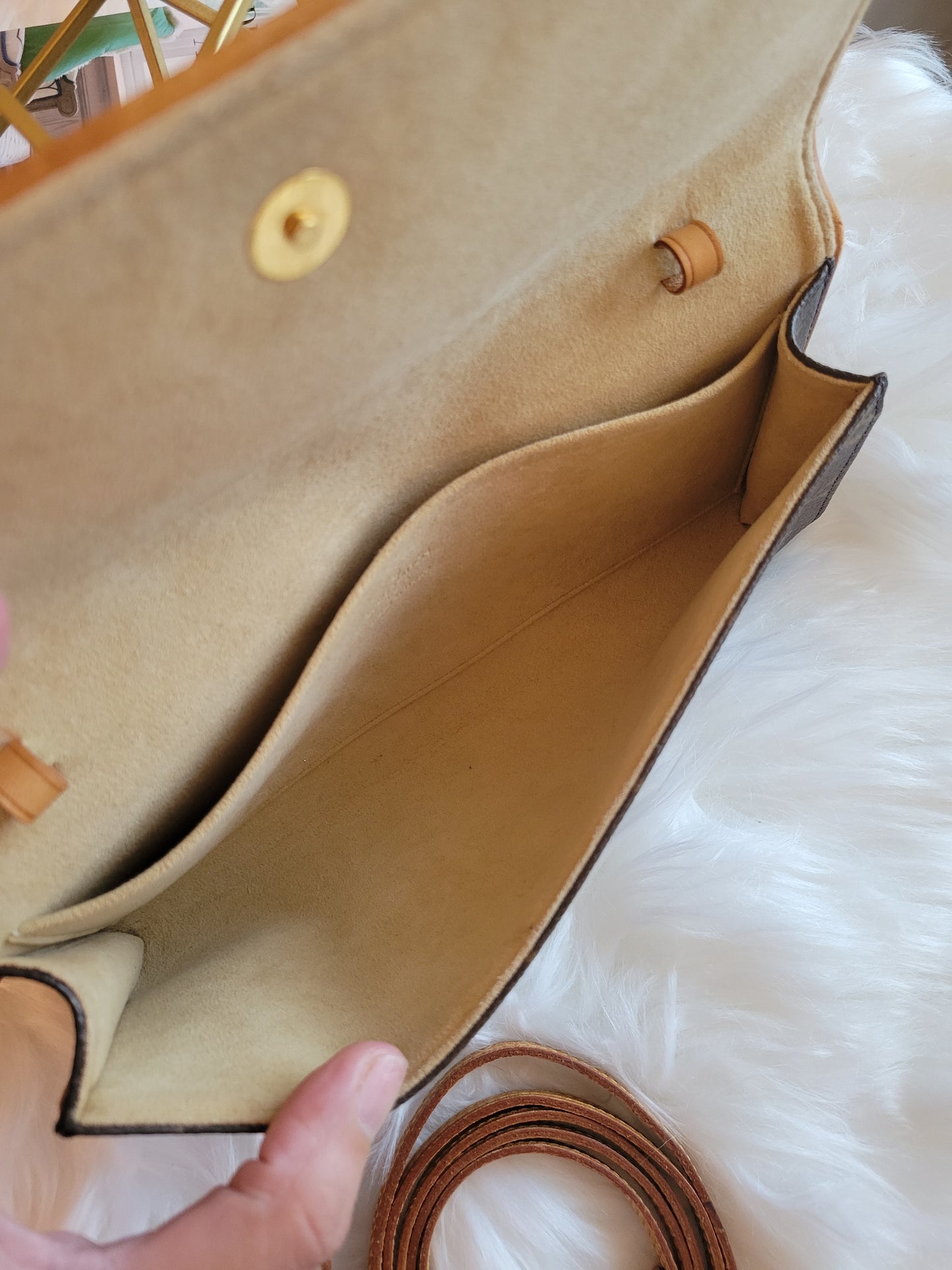 Louis Vuitton Pochette Twin GM Crossbody Shoulder Bag