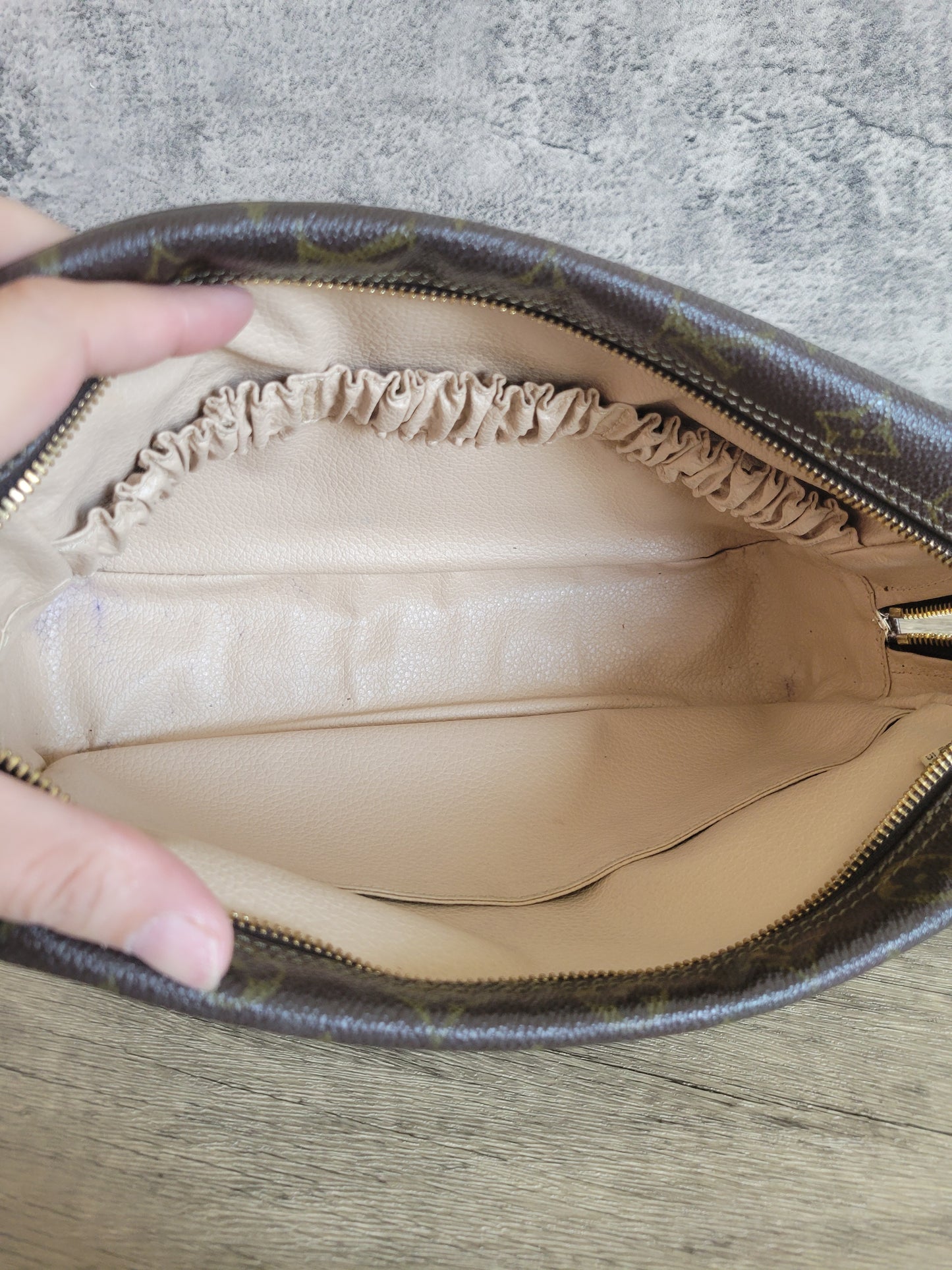 Louis Vuitton Monogram Trousse Toilette 28 Toiletry Bag