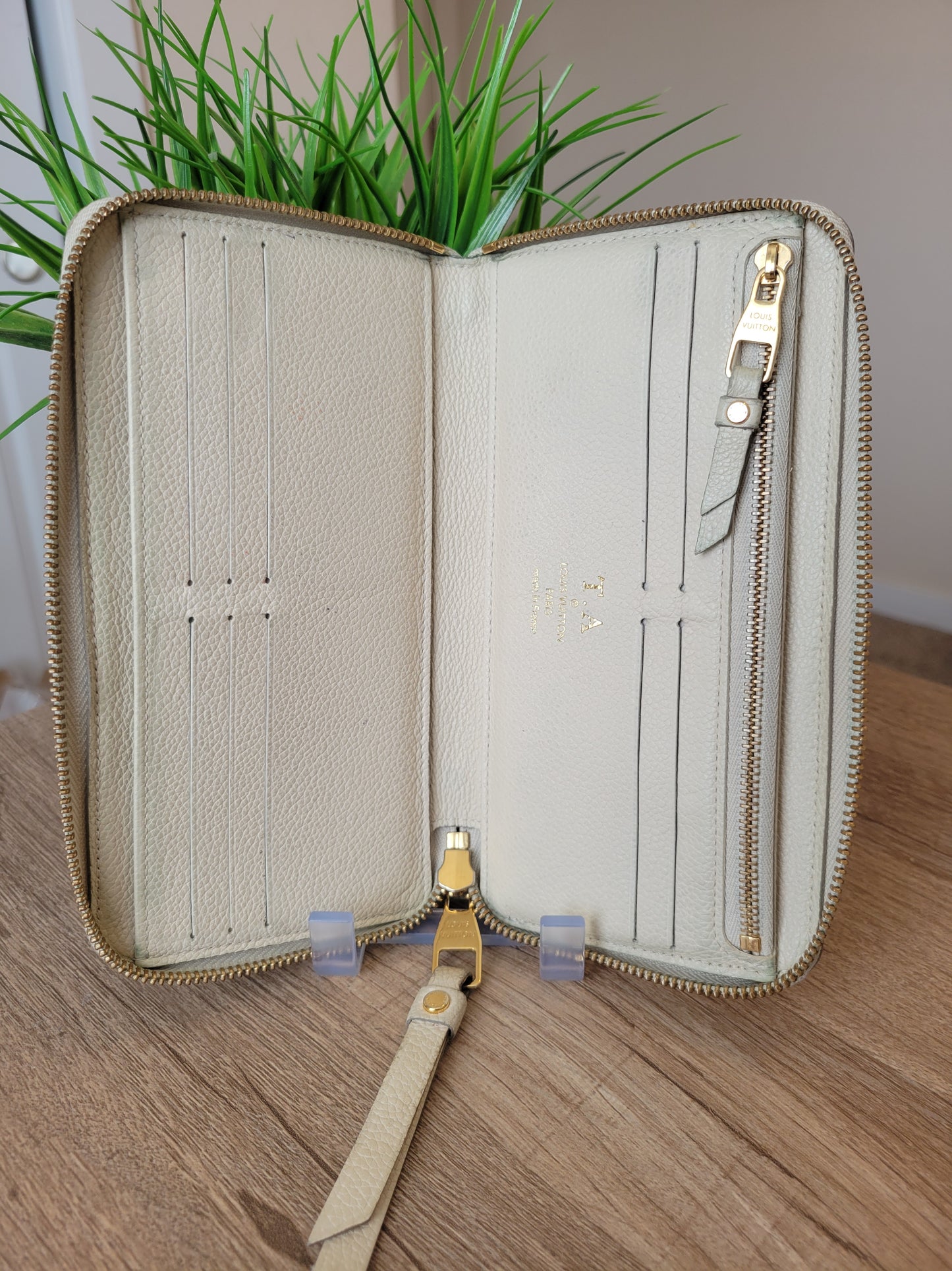 Louis Vuitton Empreinte Leather Long Wallet