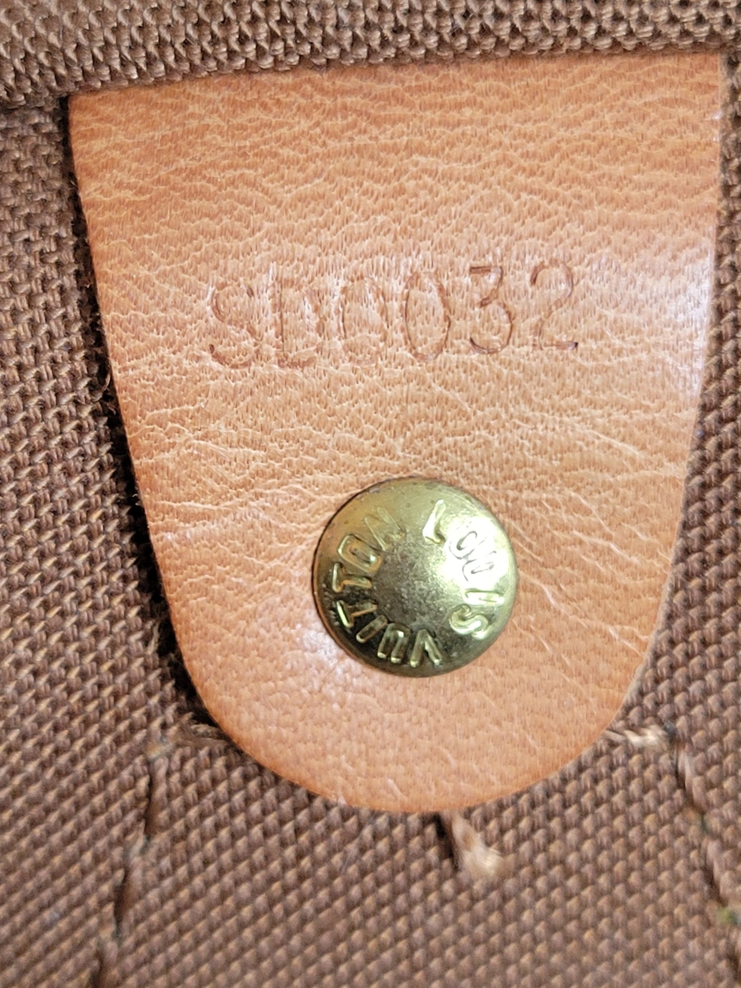 Louis Vuitton Monogram Speedy 30
