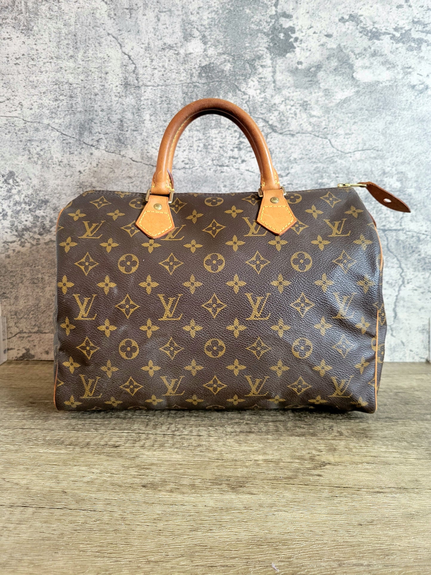 Louis Vuitton Monogram Speedy 30