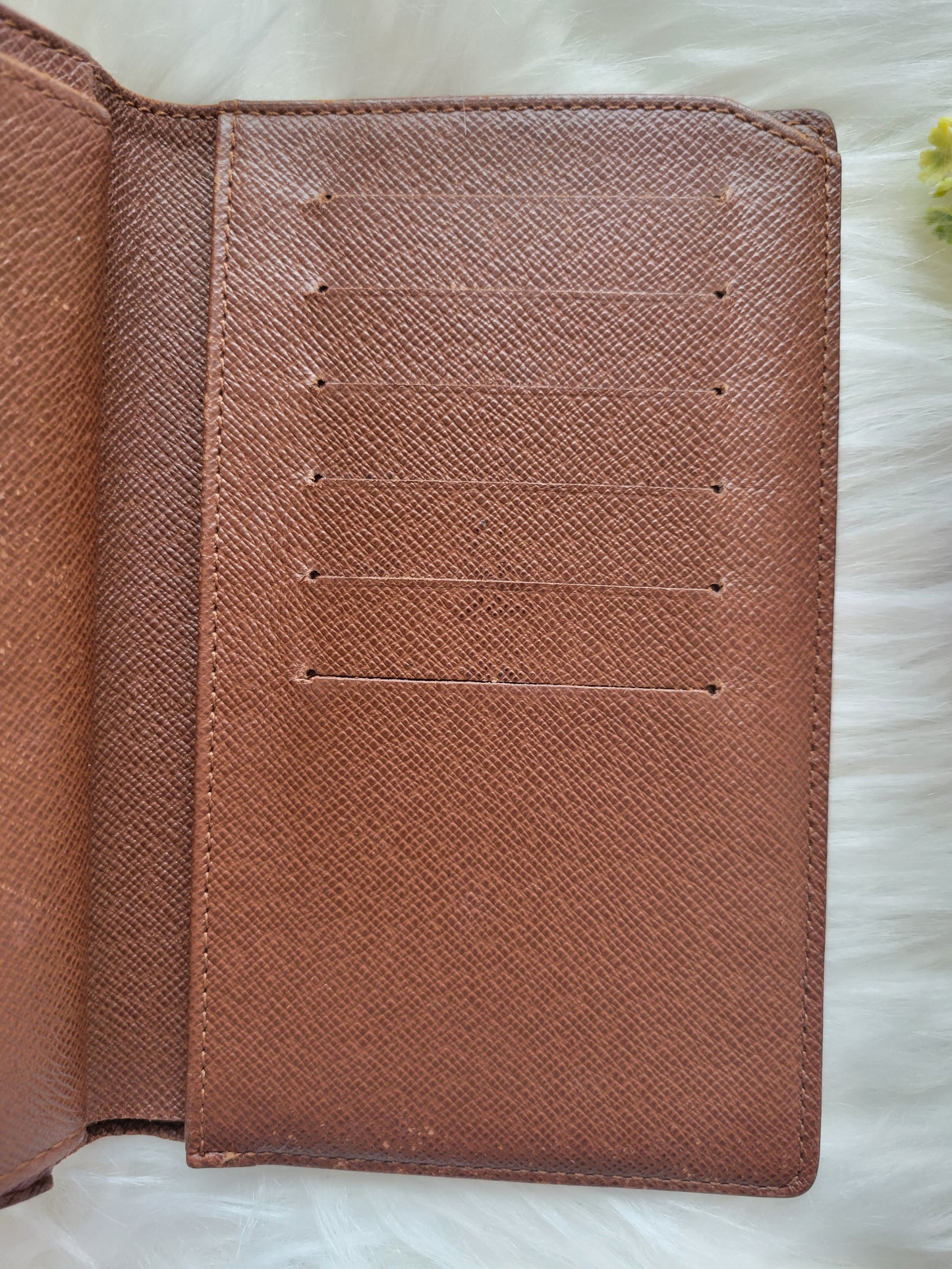 Louis Vuitton Monogram Porte Tresor Etui Papiers Passport Trifold Wallet