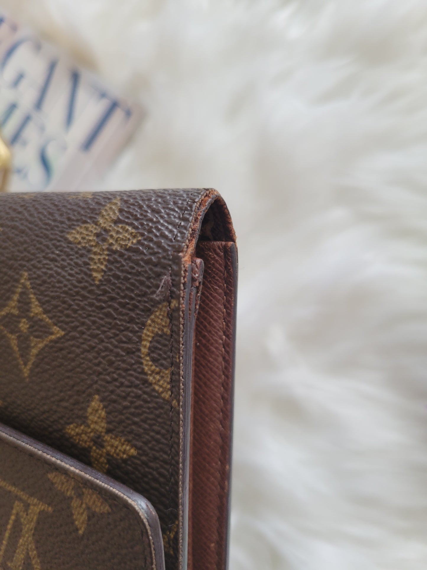 Louis Vuitton Monogram Porte Tresor Etui Papiers Passport Trifold Wallet