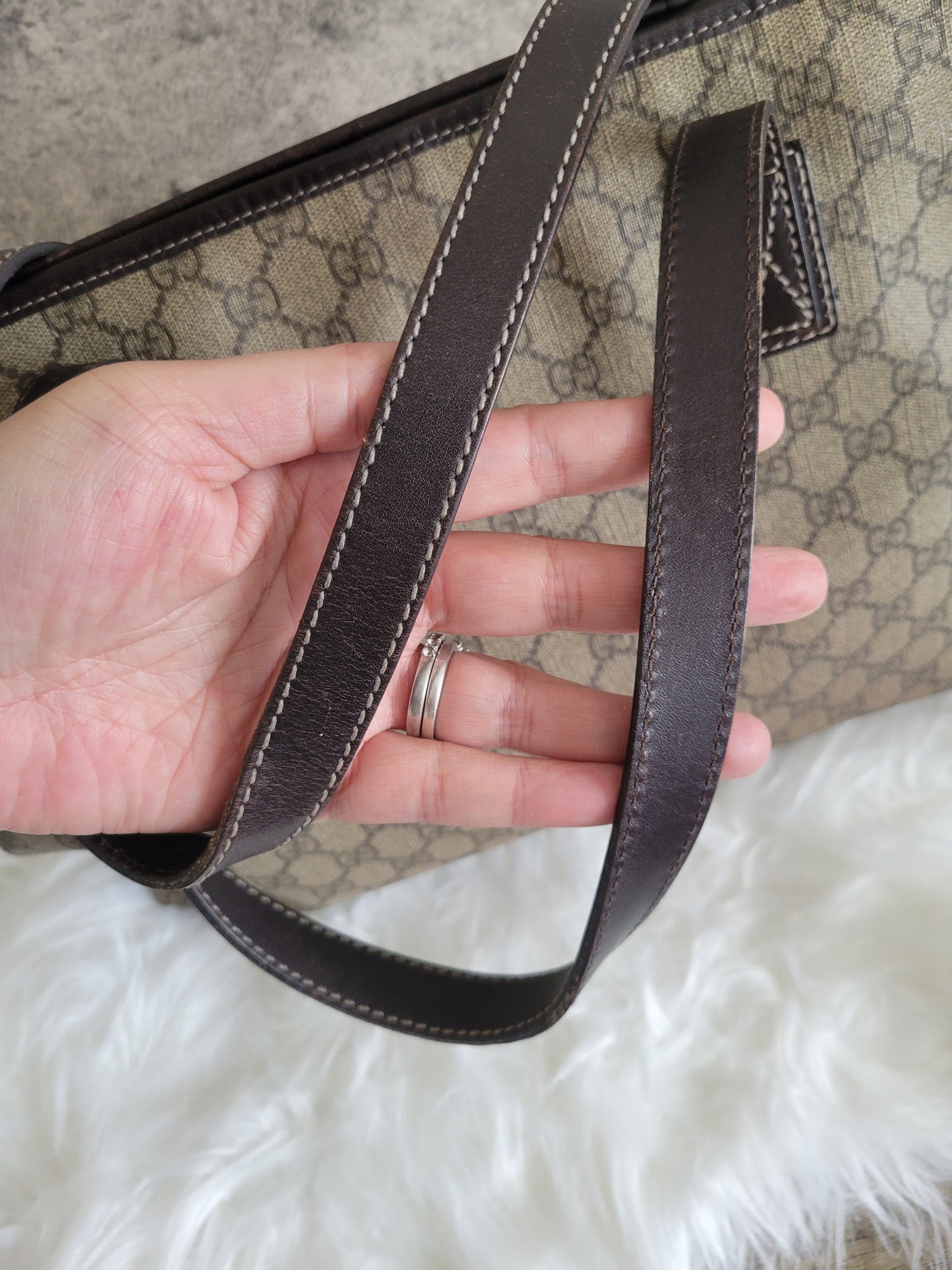 LARGE Gucci Plus Supreme GG Zippered Tote