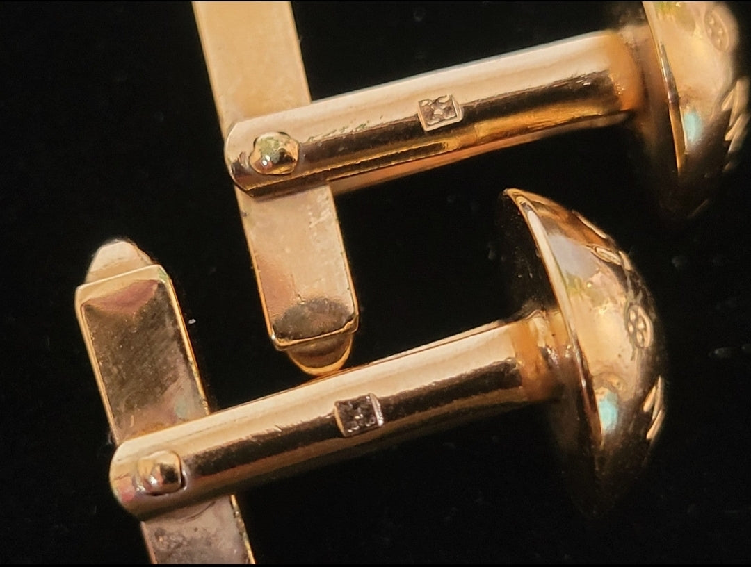 Vintage Louis Vuitton Bouton de Manchette Cufflinks w/ Case