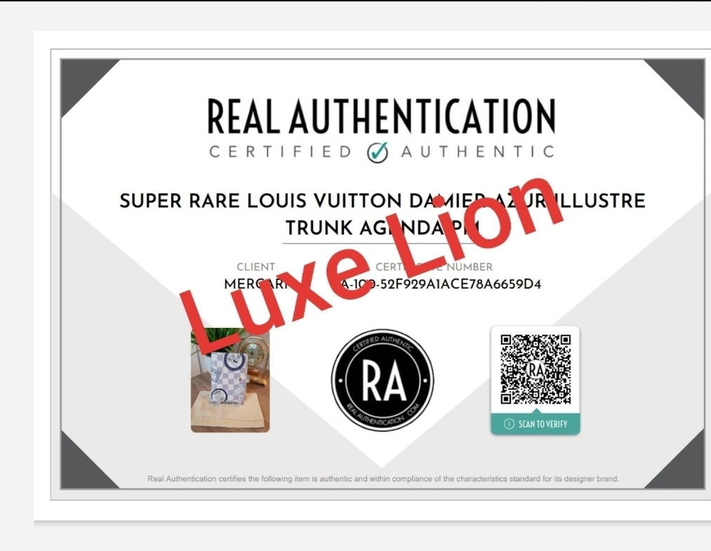 SUPER RARE Louis Vuitton Damier Azur Illustre Trunk Agenda PM