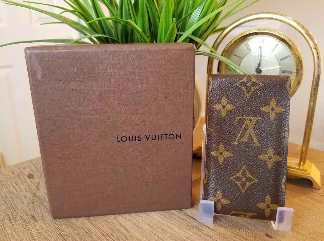 Like New Louis Vuitton Monogram Cigarette Tobacco Case9