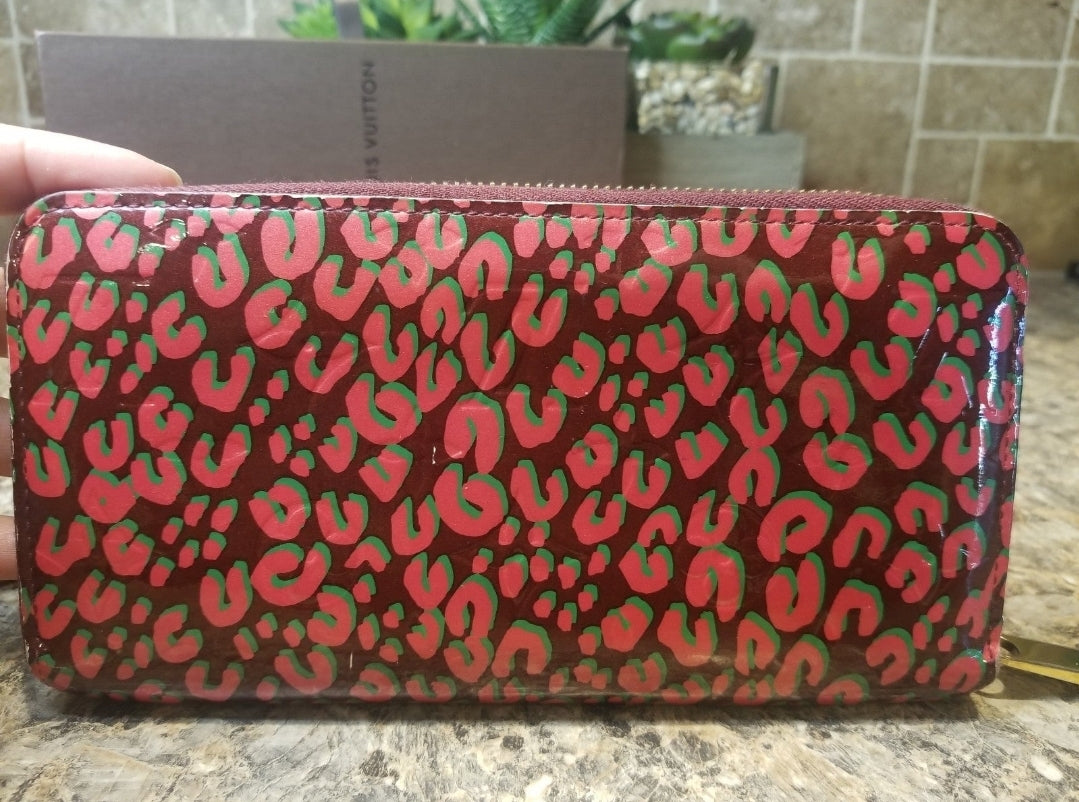 Louis Vuitton x Stephen Sprouse Limited Edition Rouge Leopard Zippy Wallet