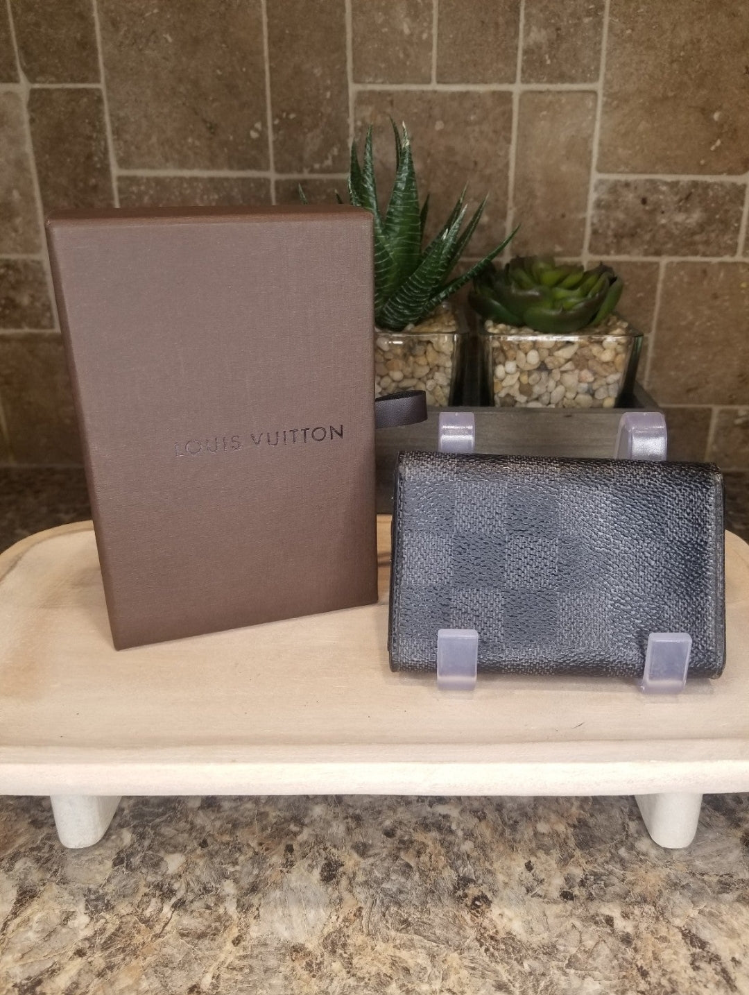 Louis Vuitton Damier Graphite Multicles Key Case