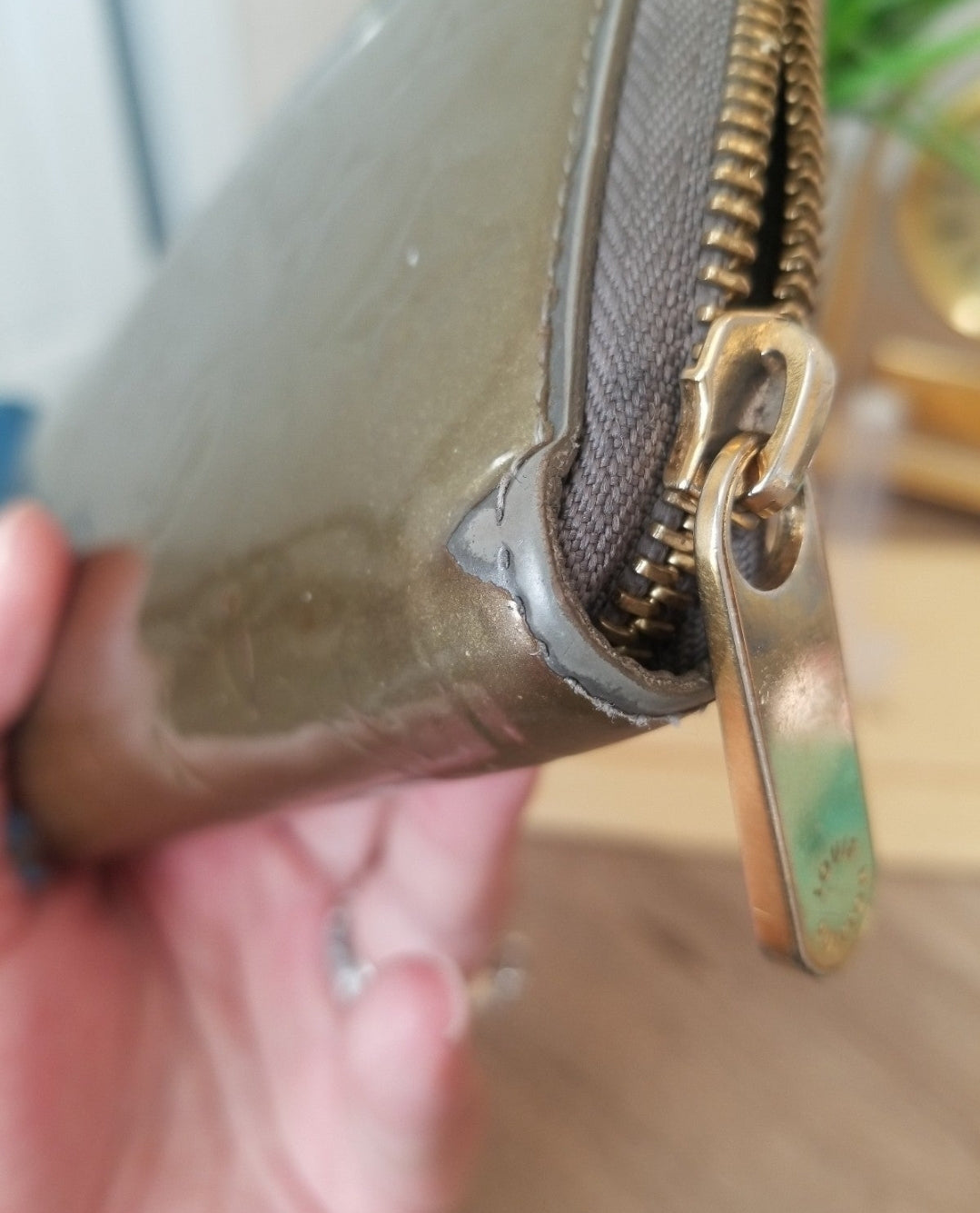 Louis Vuitton Vernis Zippy Long Wallet