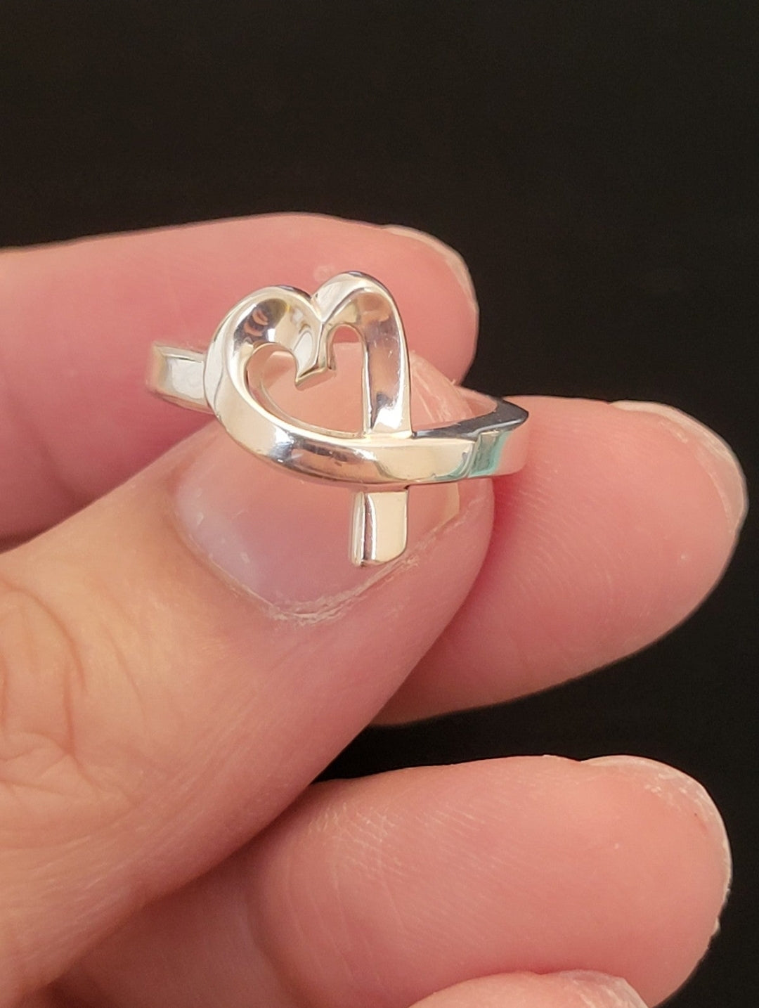 Tiffany & Co. Paloma Picasso Loving Heart Sterling Silver Ring